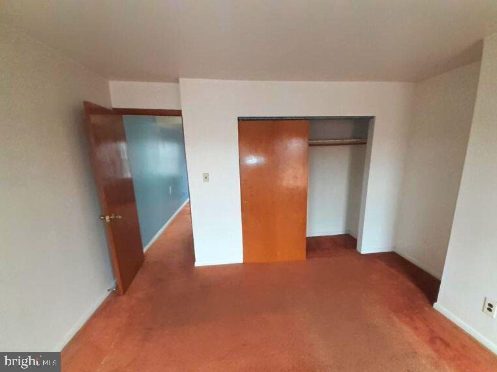 SANDTOWN-WINCHESTER - Residential