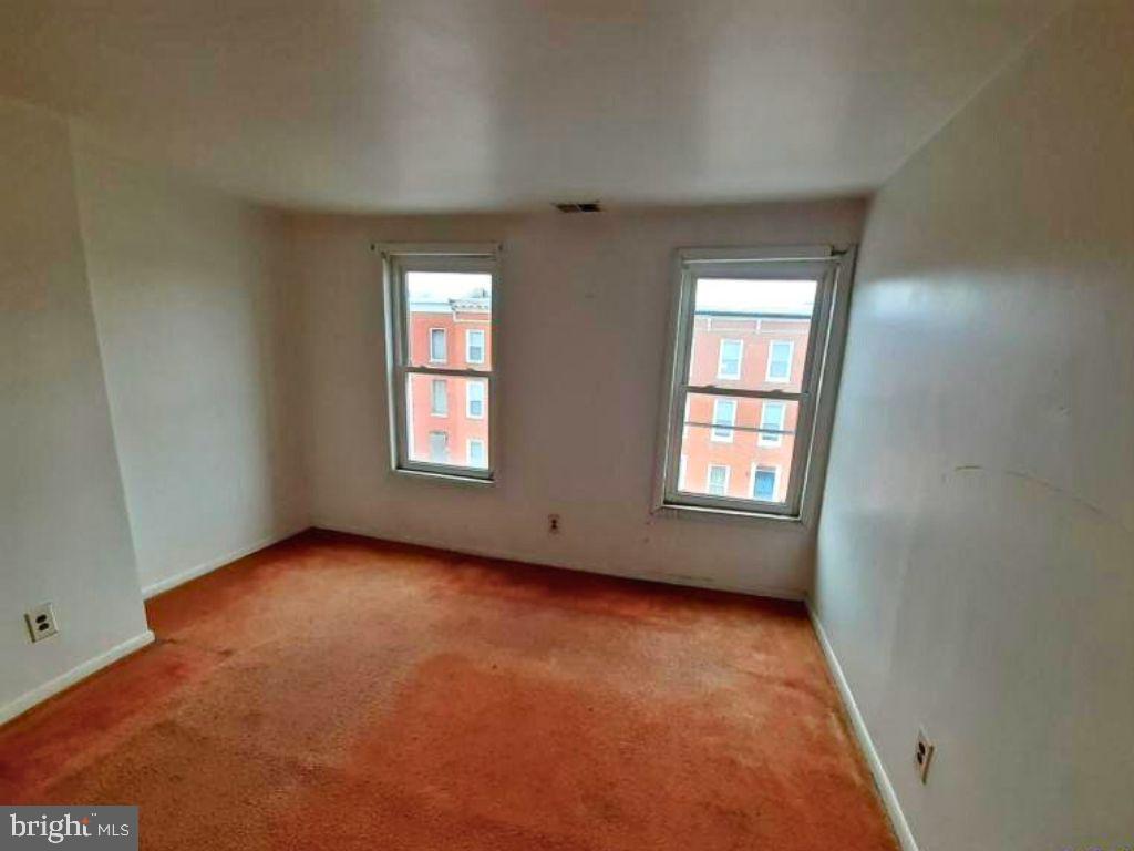 SANDTOWN-WINCHESTER - Residential