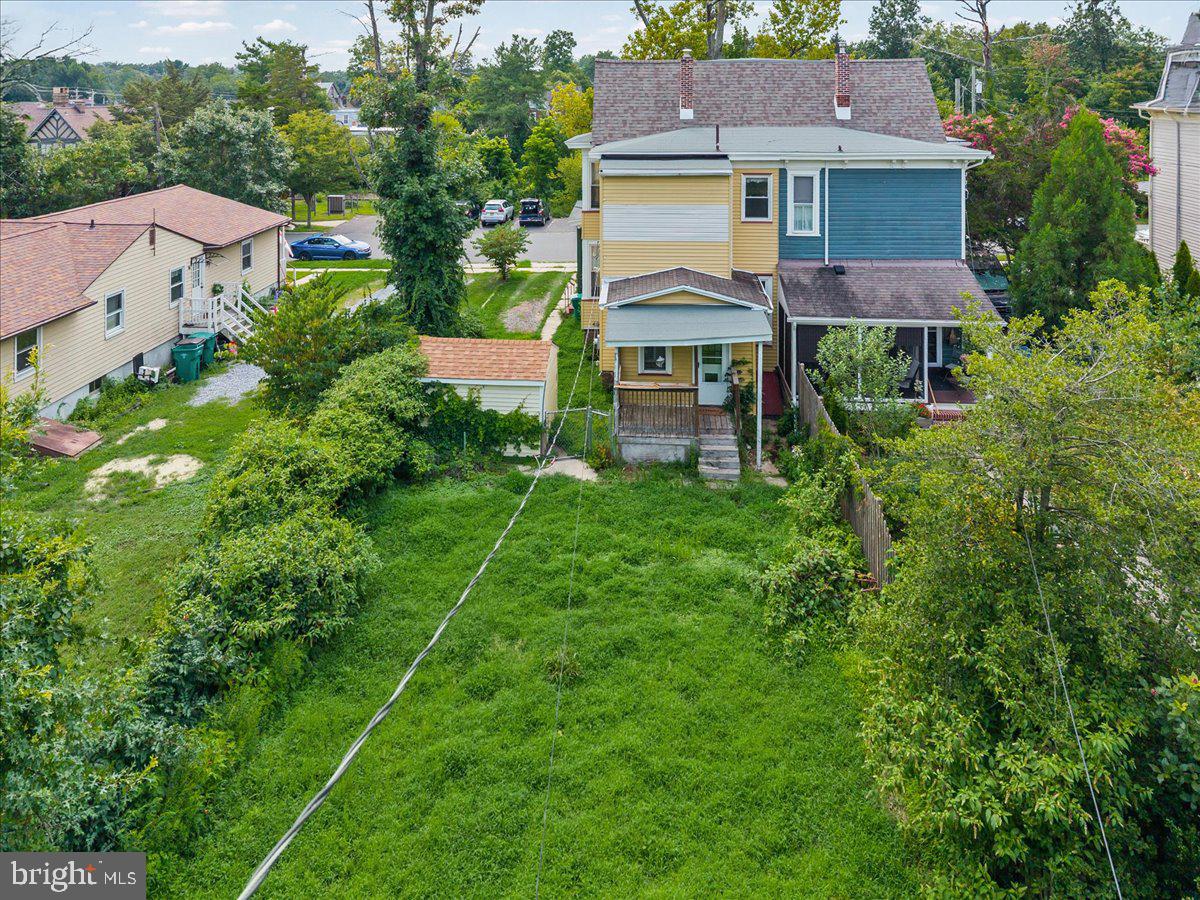 7 N EAST AVENUE