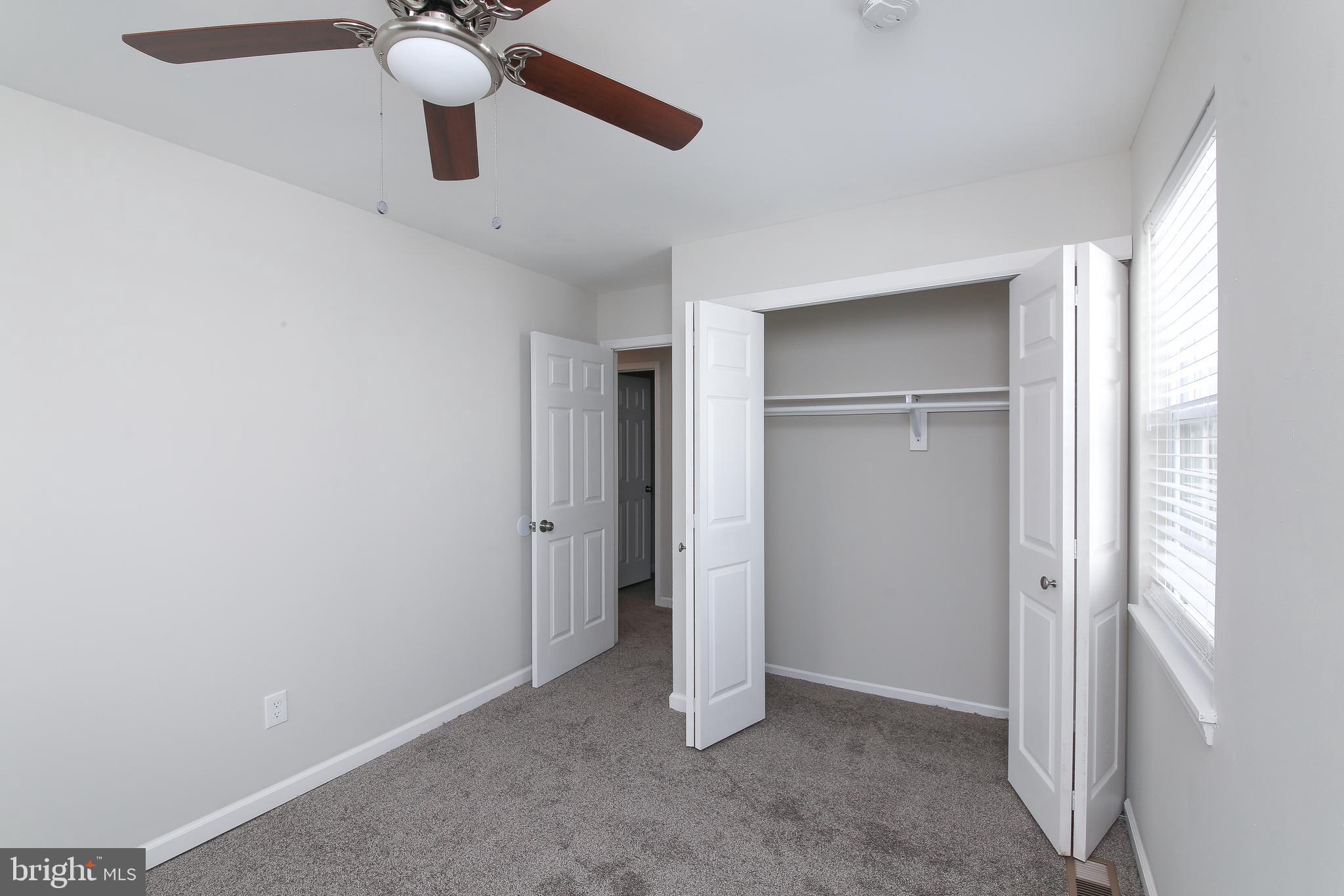 SANDY RIDGE TWINS - Residential Lease