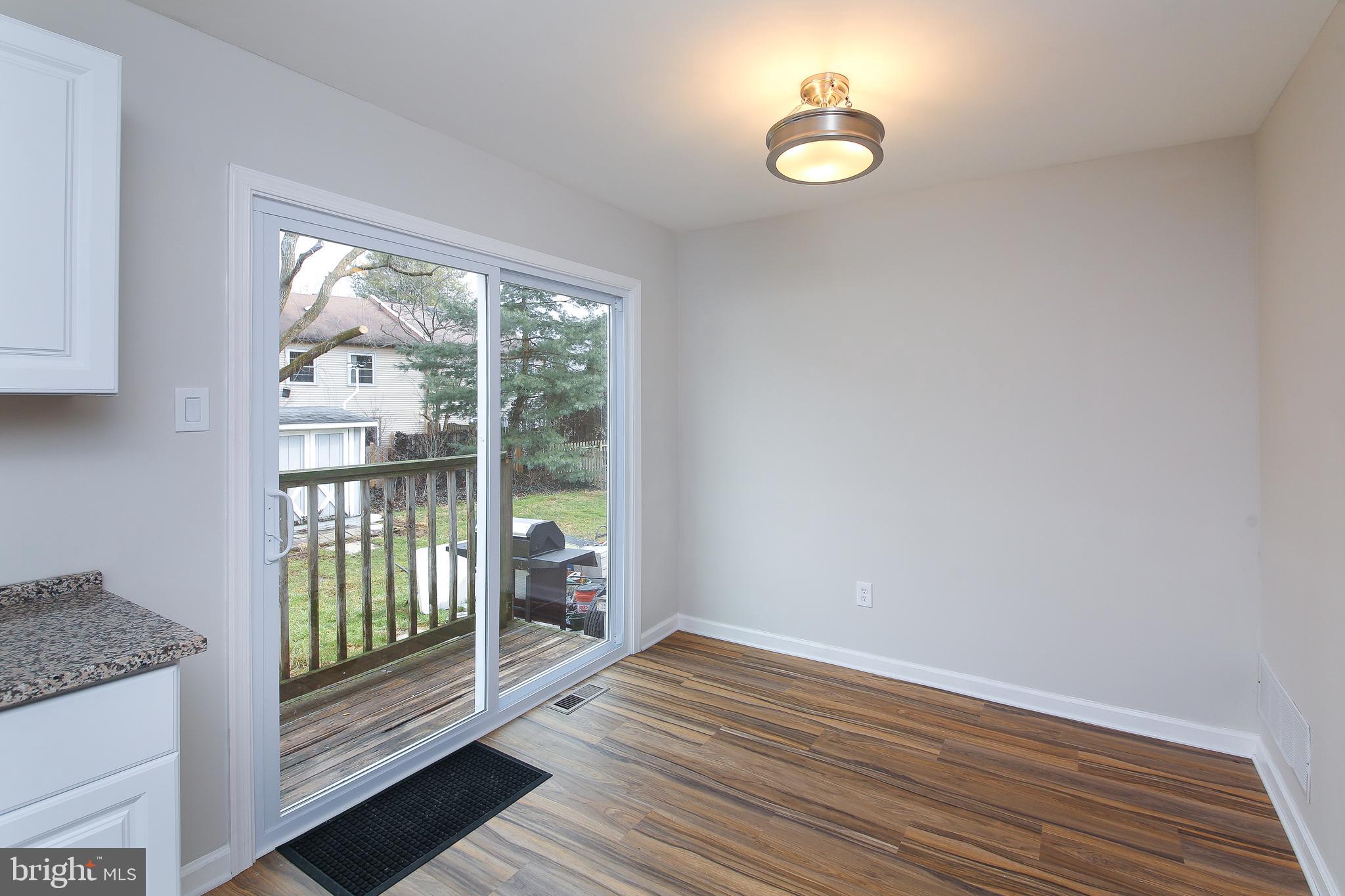 SANDY RIDGE TWINS - Residential Lease