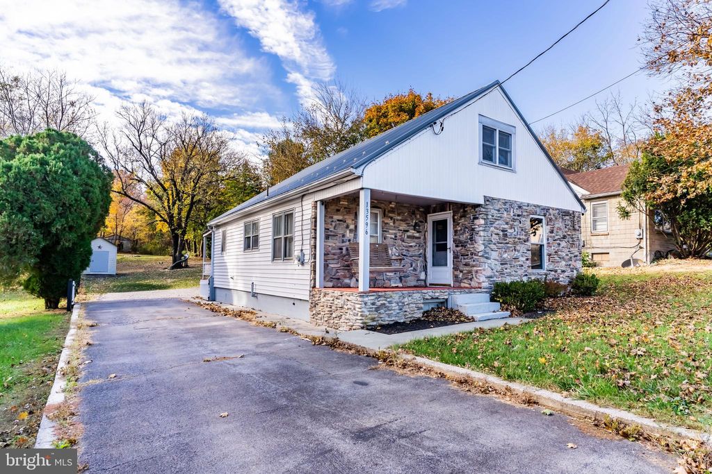 Photo of 13596 Buchanan Trail West, MERCERSBURG, PA 17236 (MLS # PAFL2031022)