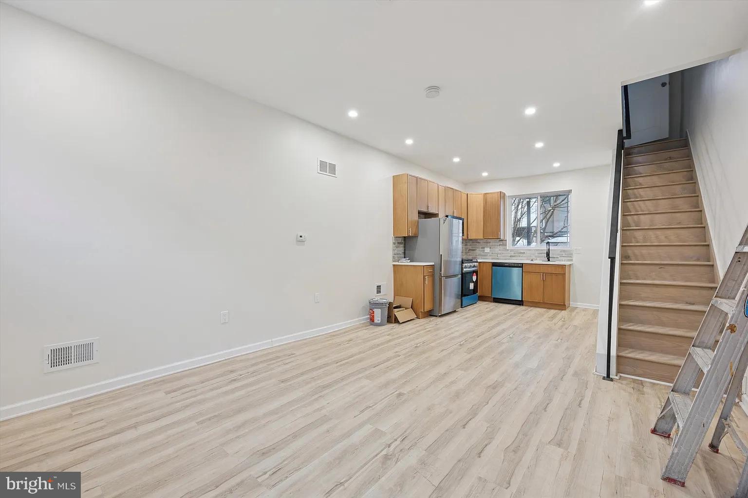 2615 EARP STREET