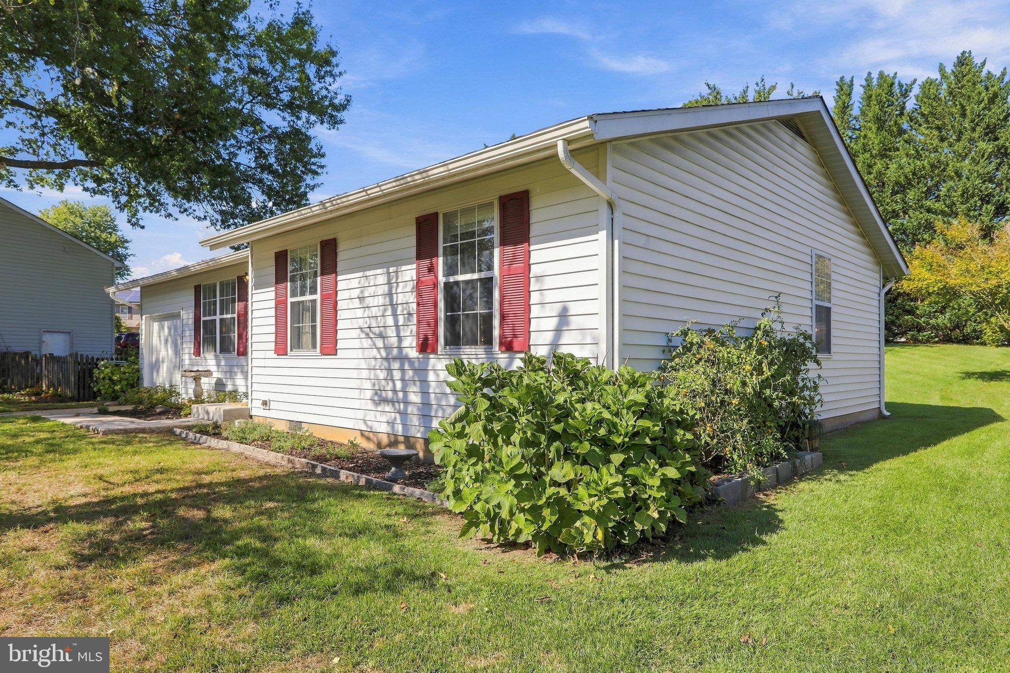 1609 NORWICH DRIVE