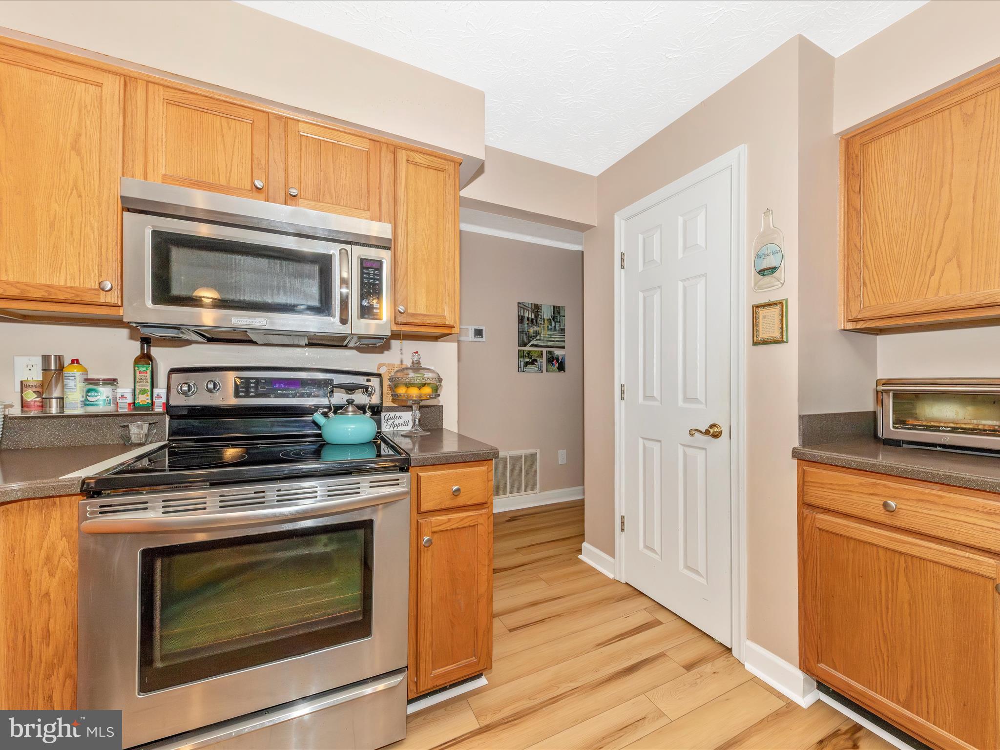 SPRING RIDGE - Residential