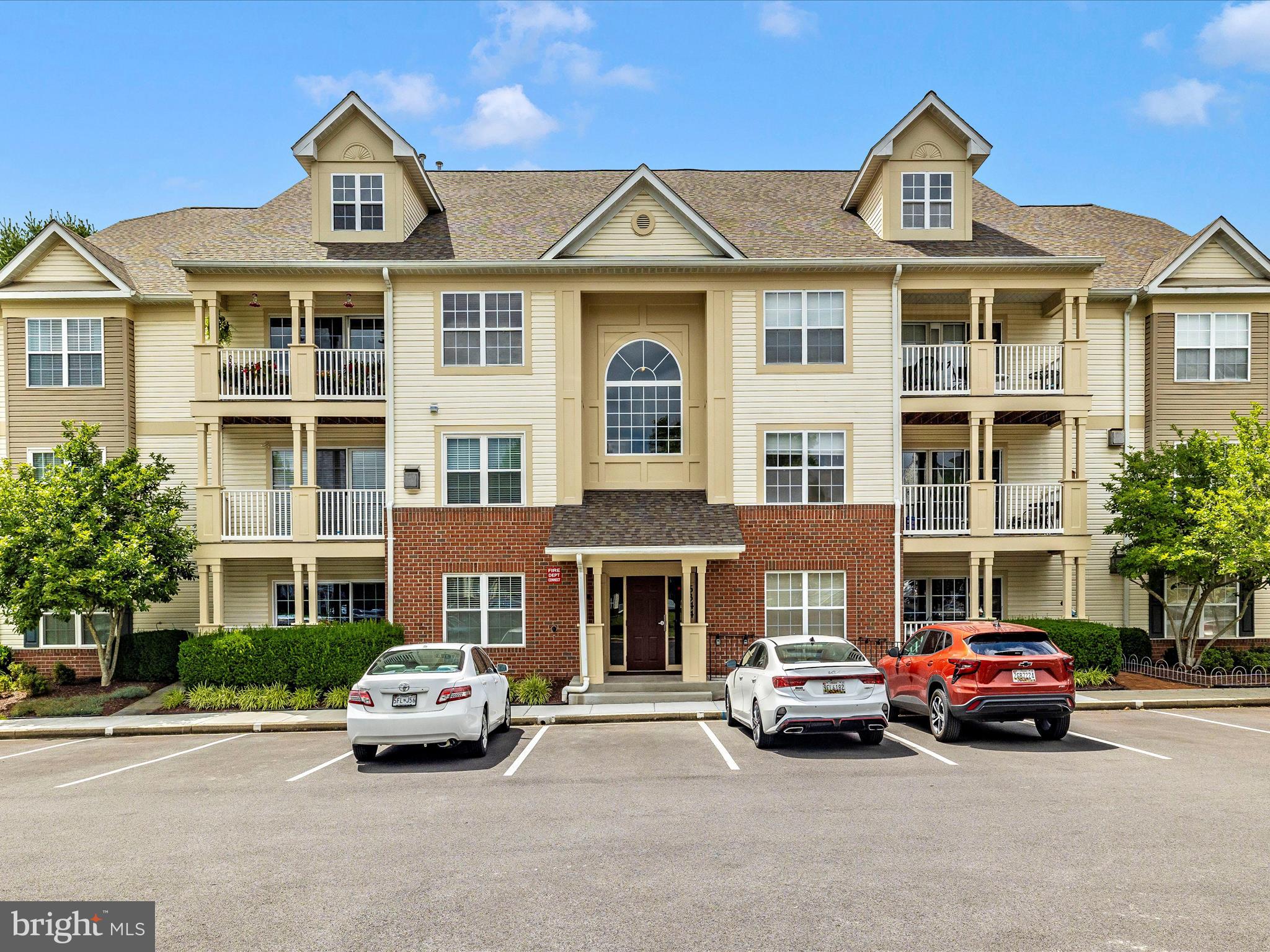 Lovely two bed, two bath condo in Spring Ridge! Open concept main area with balcony. Beautiful recently installed LVP flooring. Great open concept eat in kitchen with plenty of cabinet space. Full sized washer / dryer in unit. Sizable master with ensuite and walk in closet. Amazing neighborhood amenities include swimming pool, clubhouse, playgrounds, walking trails. Grocery store located in the neighborhood. Very close to commuter routes and minutes to historic downtown Frederick.