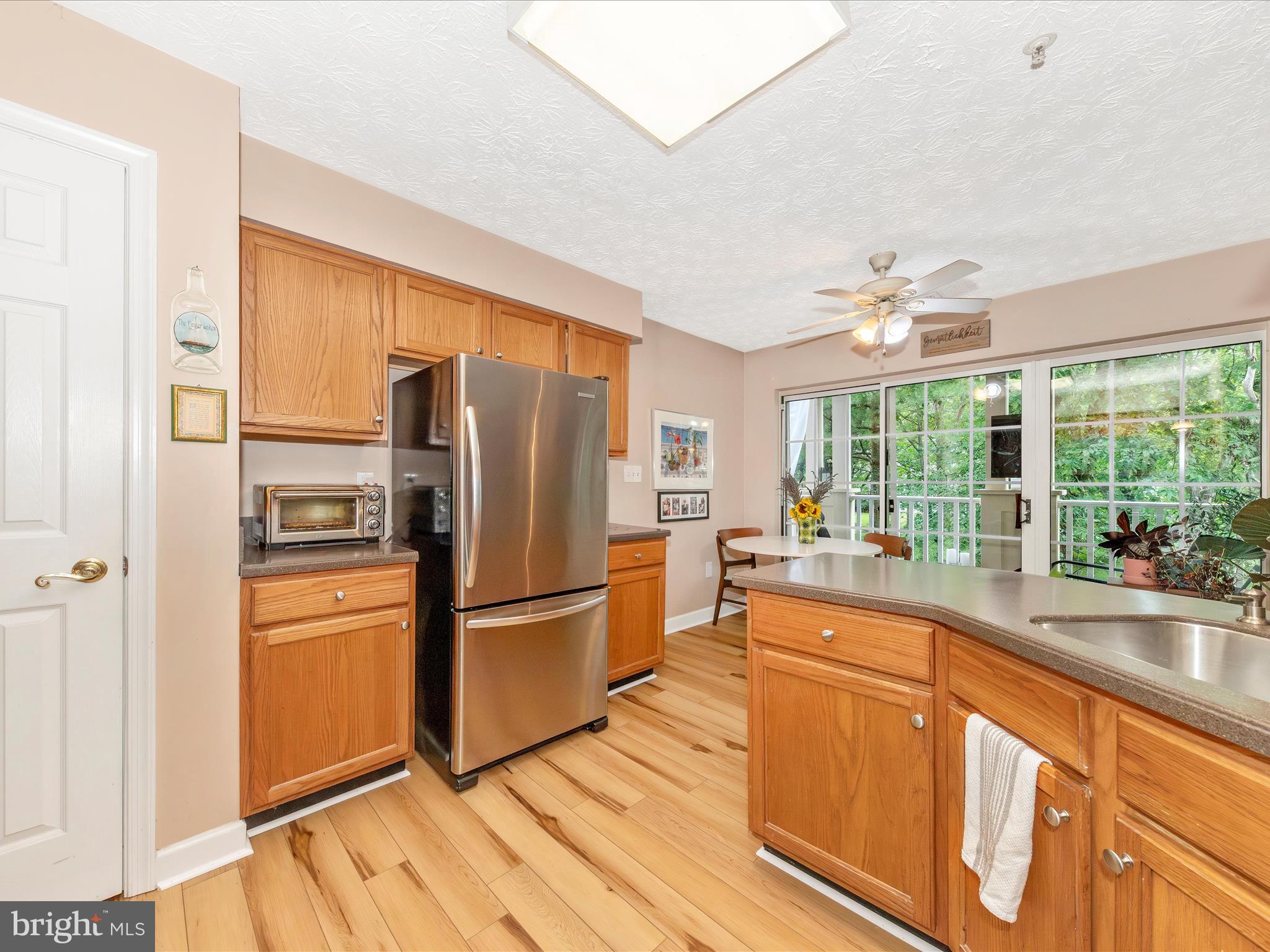 SPRING RIDGE - Residential