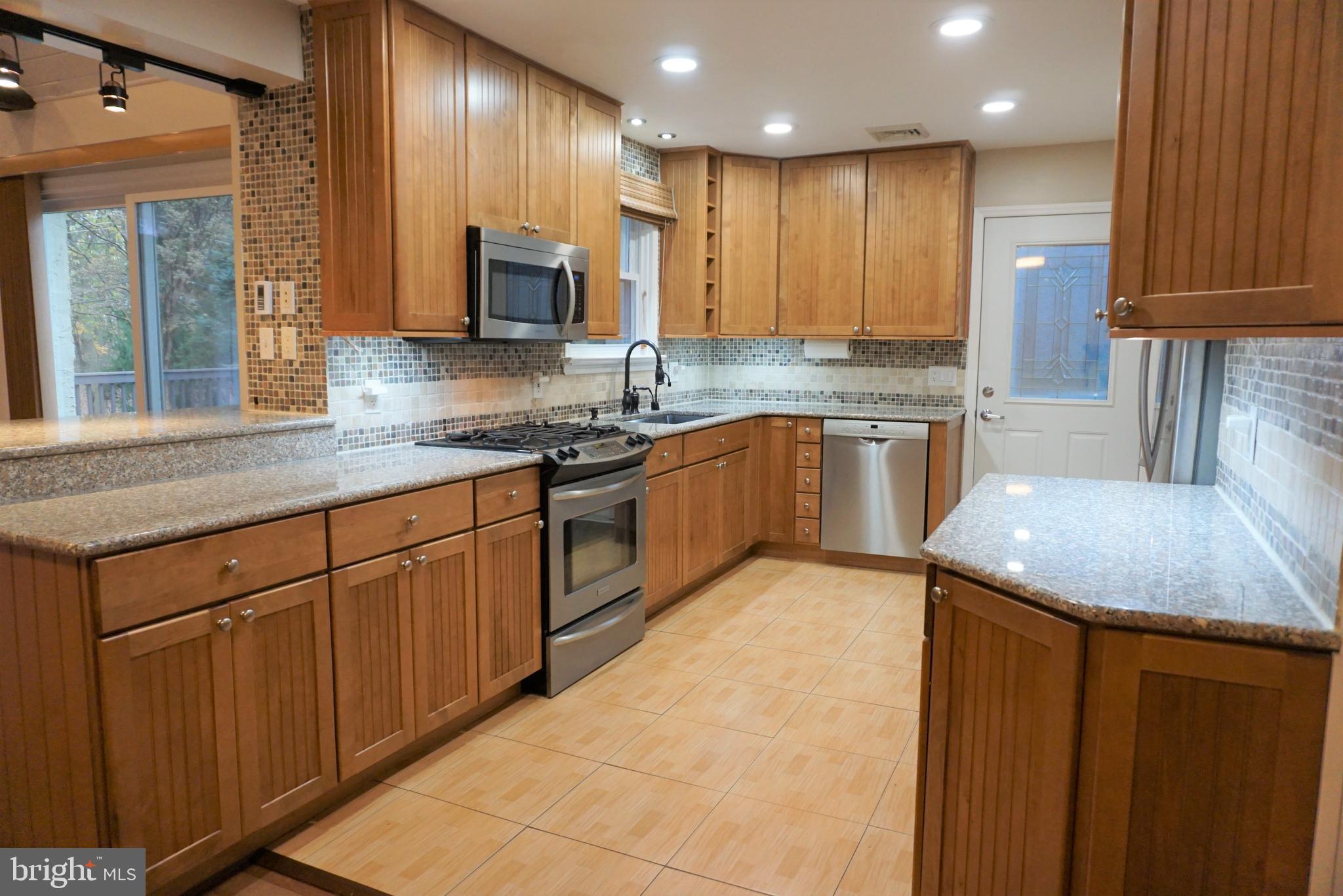 BERWYN DOWNS - Residential