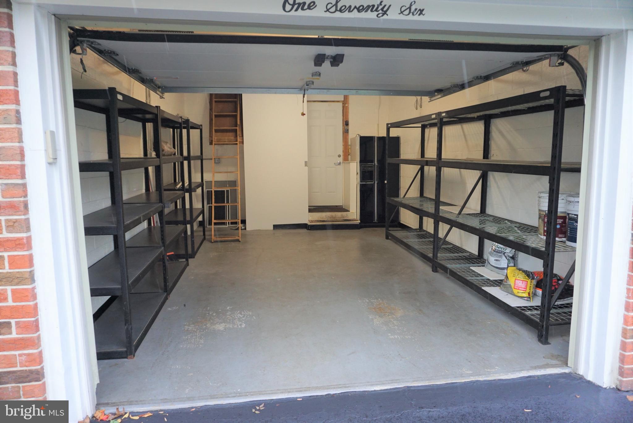 BERWYN DOWNS - Residential