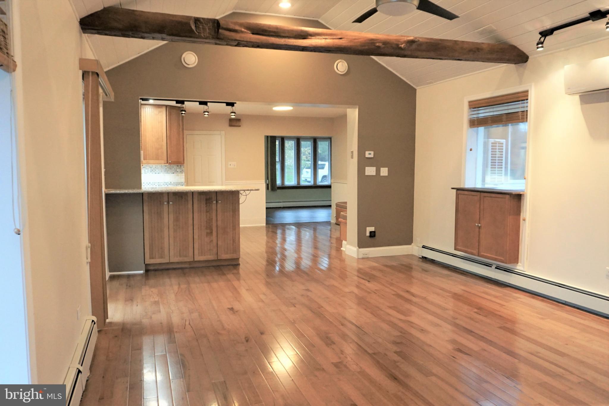 BERWYN DOWNS - Residential