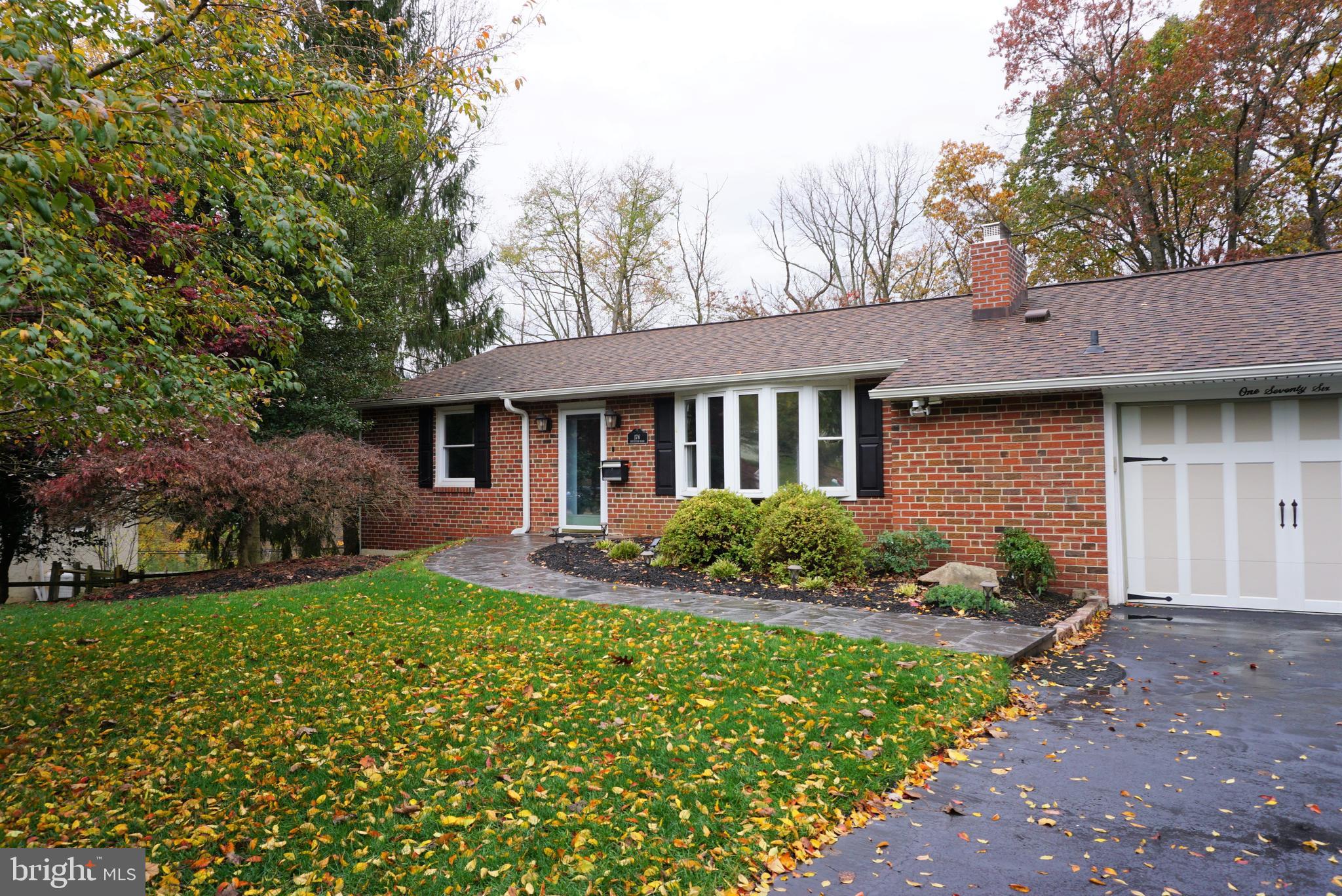 BERWYN DOWNS - Residential