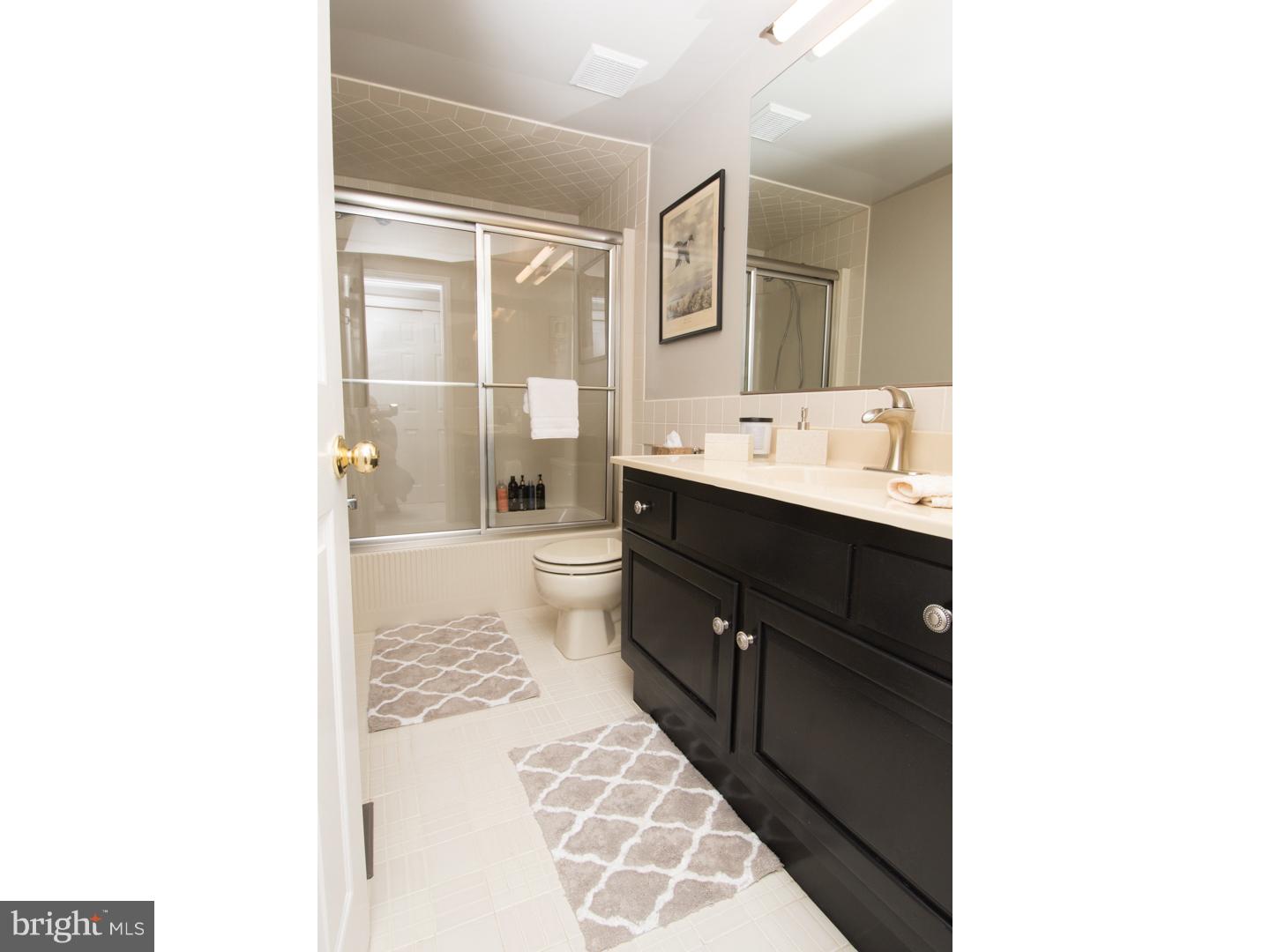 FOX CHAPEL - Residential