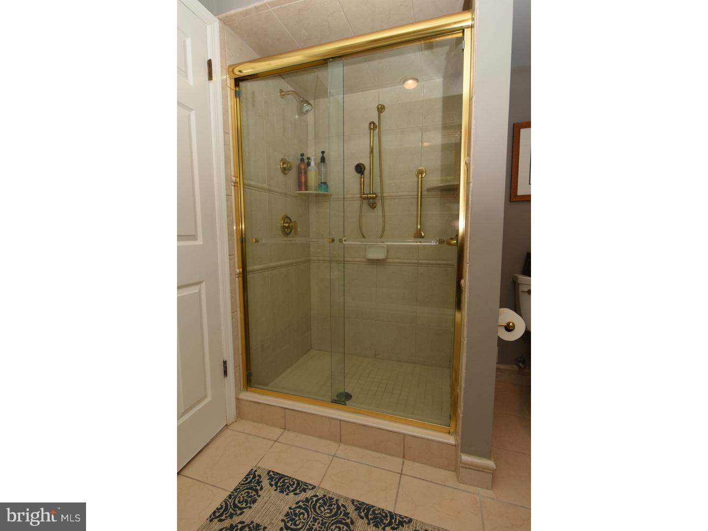 FOX CHAPEL - Residential