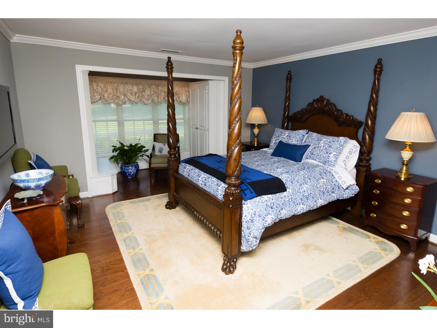 FOX CHAPEL - Residential