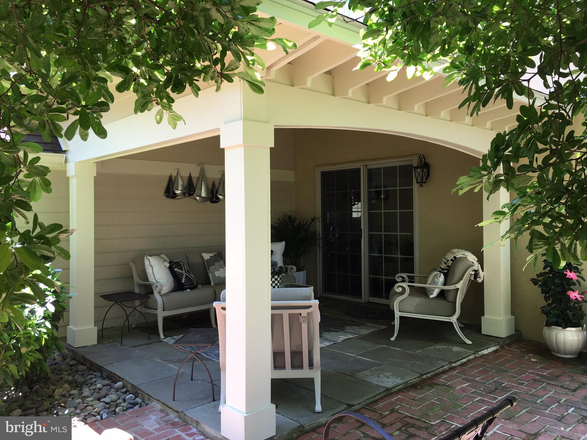 FOX CHAPEL - Residential