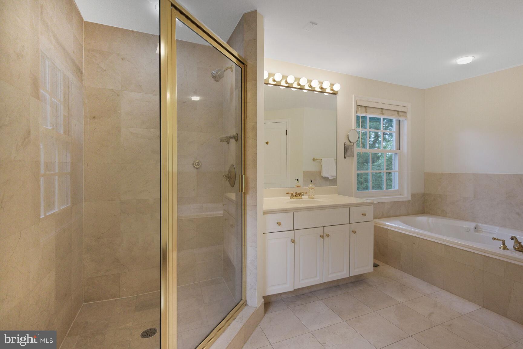 ROCK CREEK HILLS - Residential