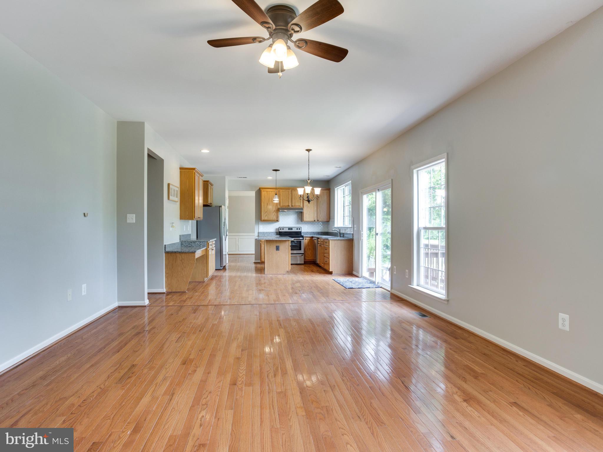 YOUNG ESTATE - Residential