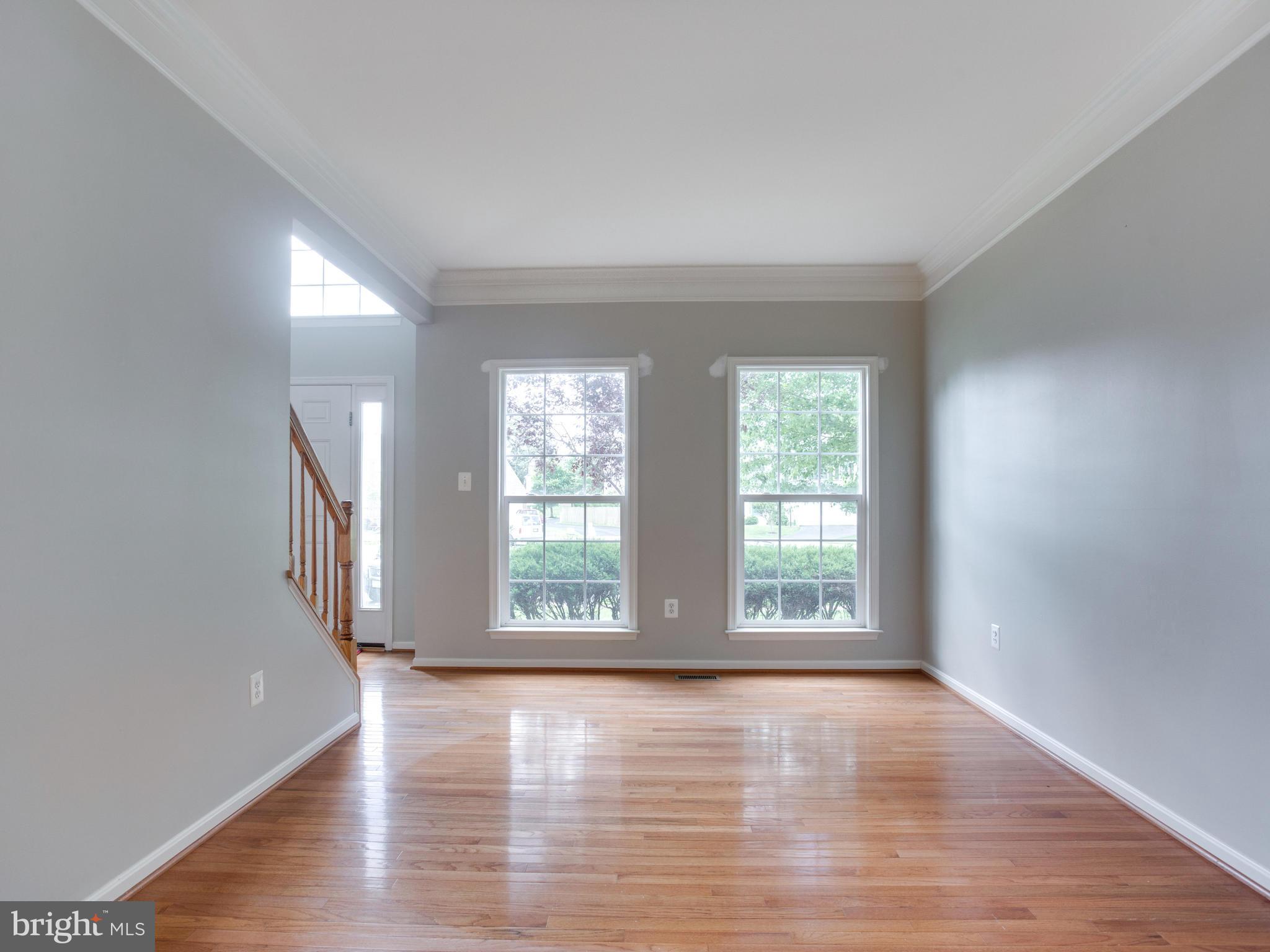 YOUNG ESTATE - Residential