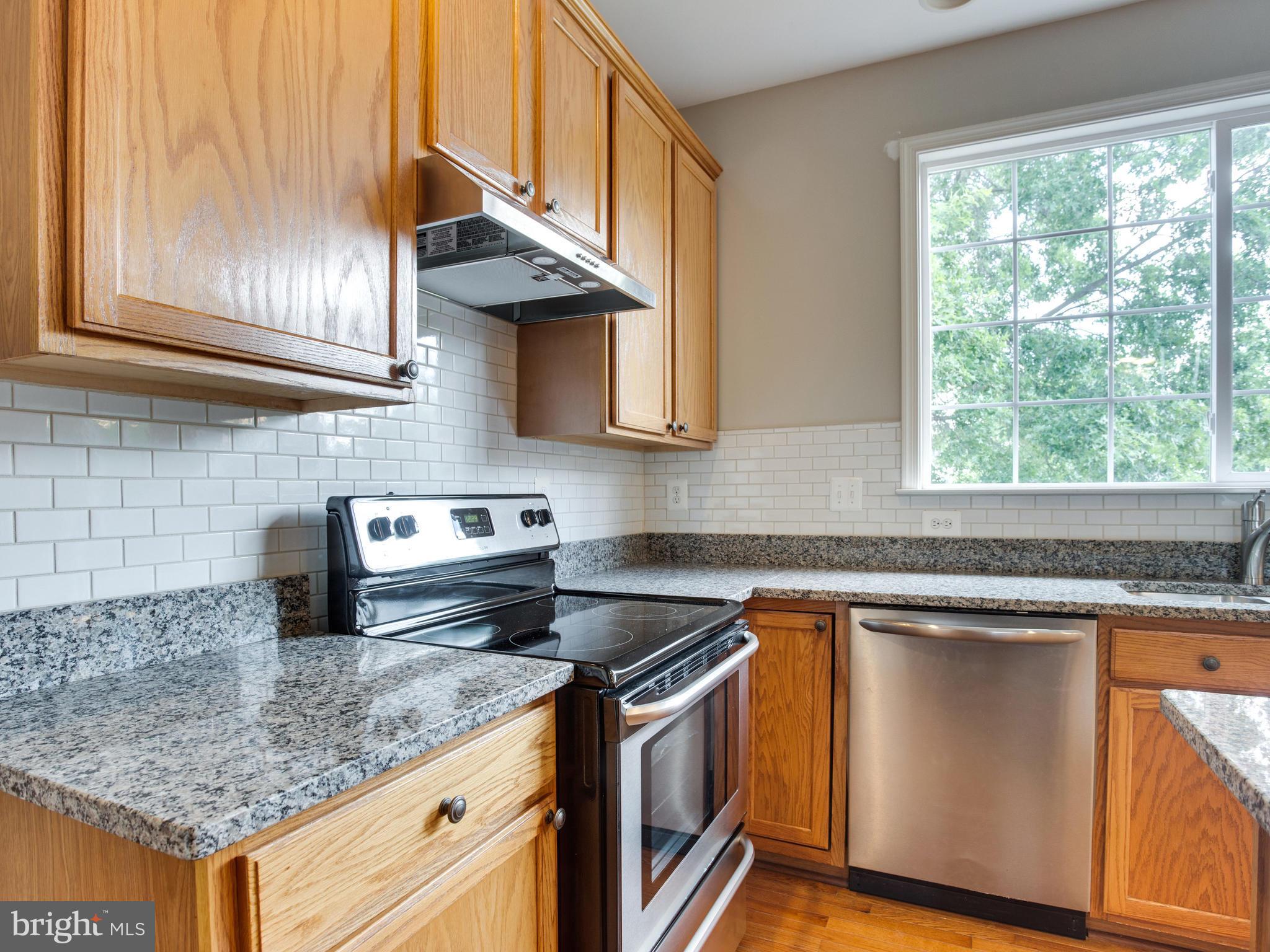 YOUNG ESTATE - Residential