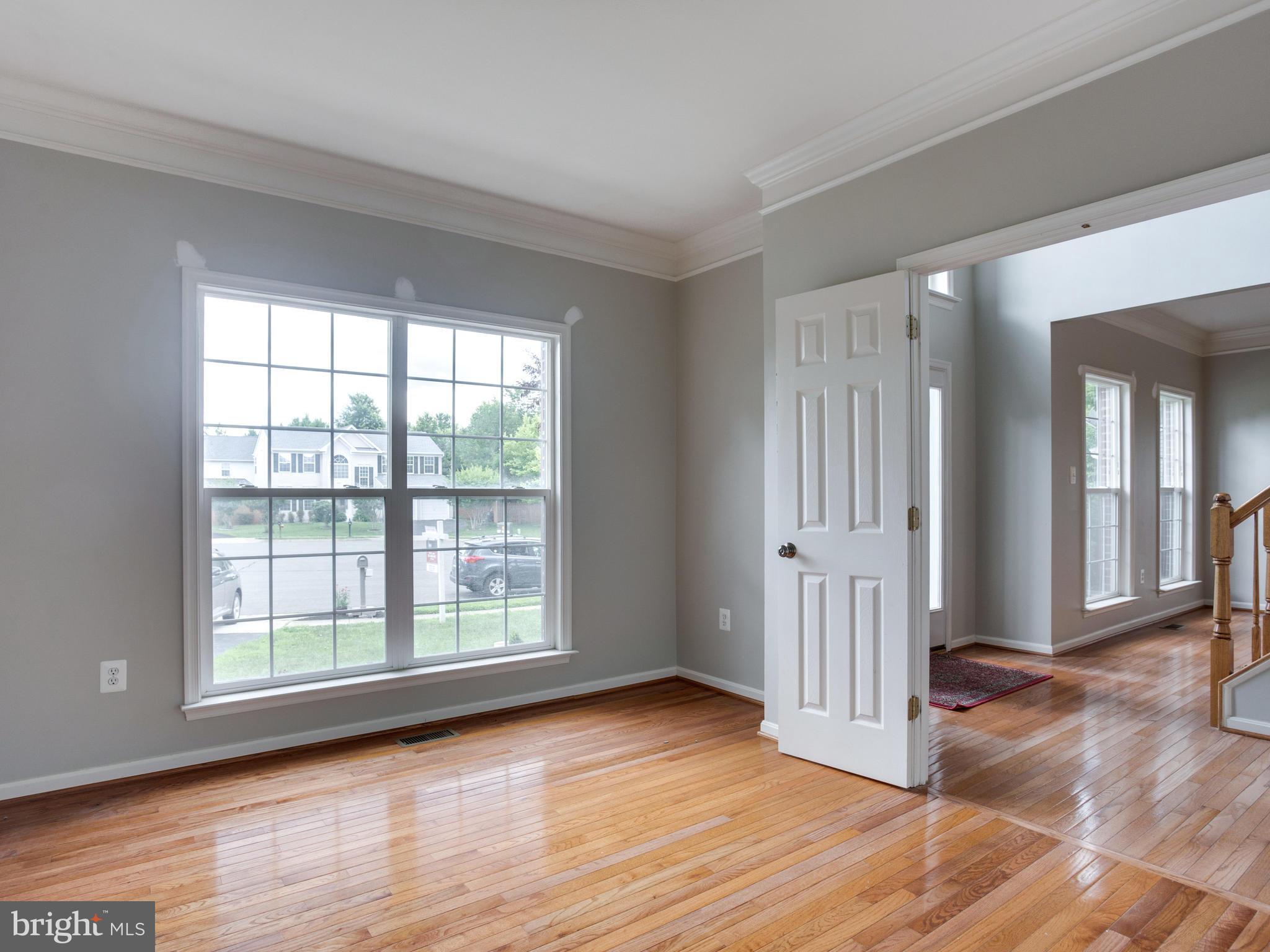 YOUNG ESTATE - Residential