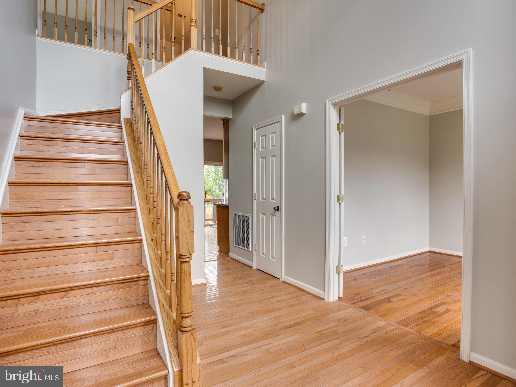 YOUNG ESTATE - Residential