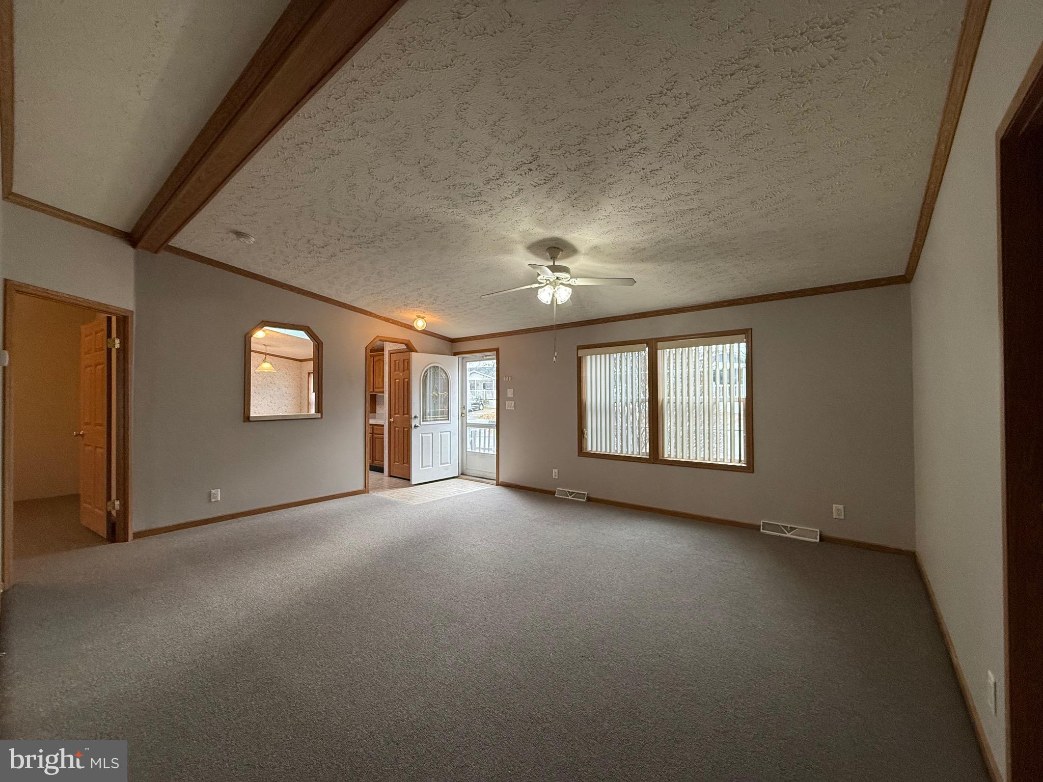 GREEN ACRES - Residential