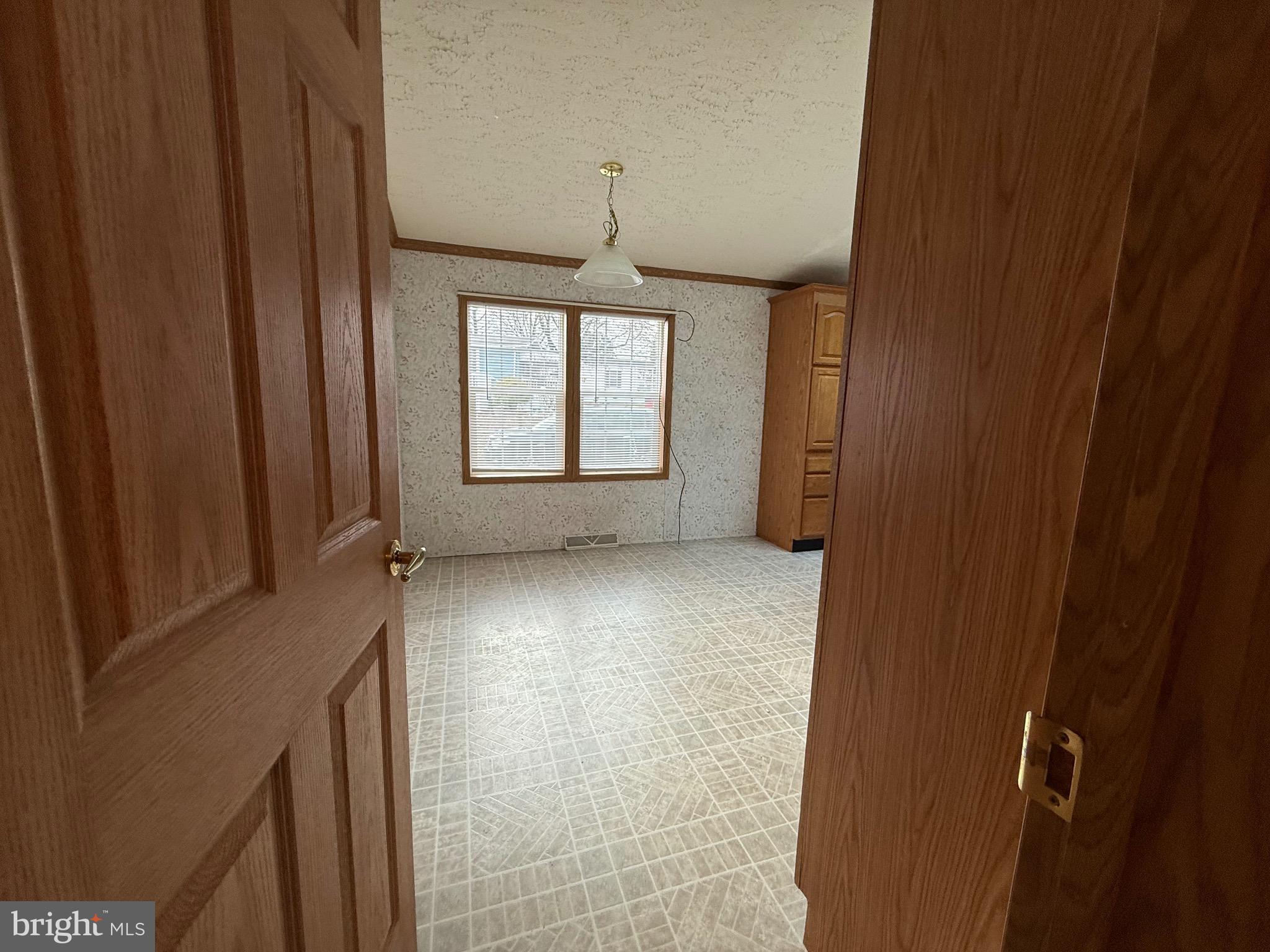 GREEN ACRES - Residential