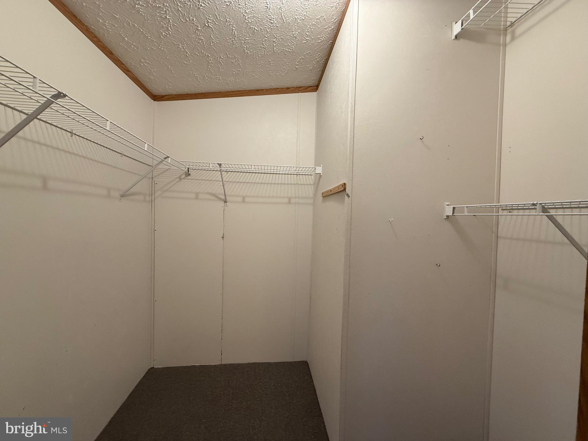 GREEN ACRES - Residential