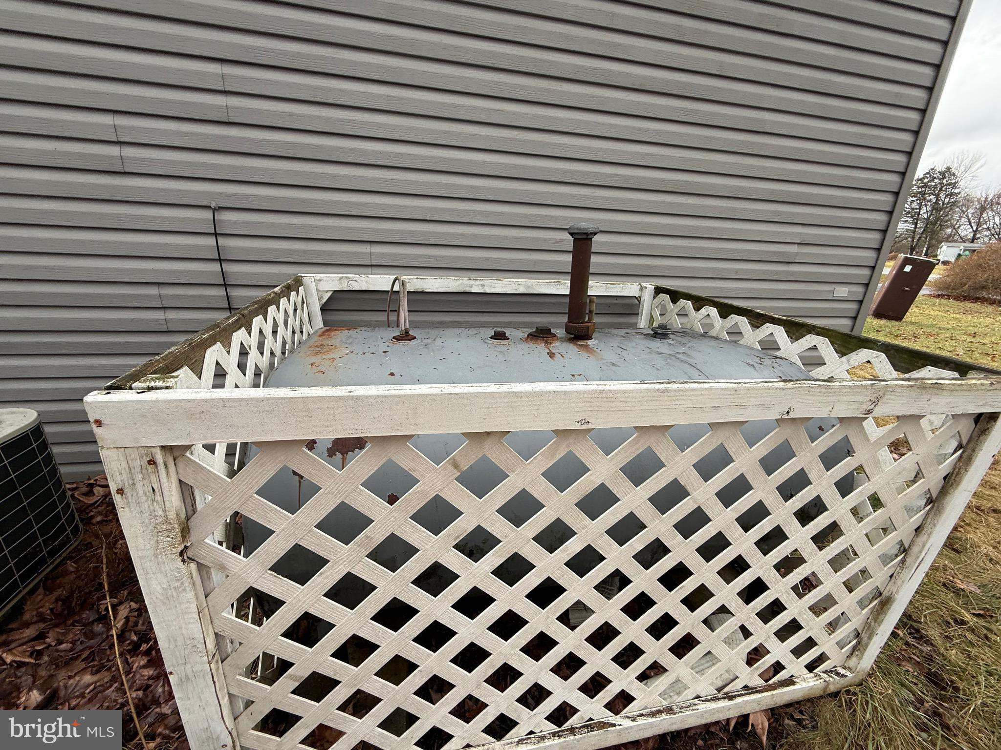 GREEN ACRES - Residential