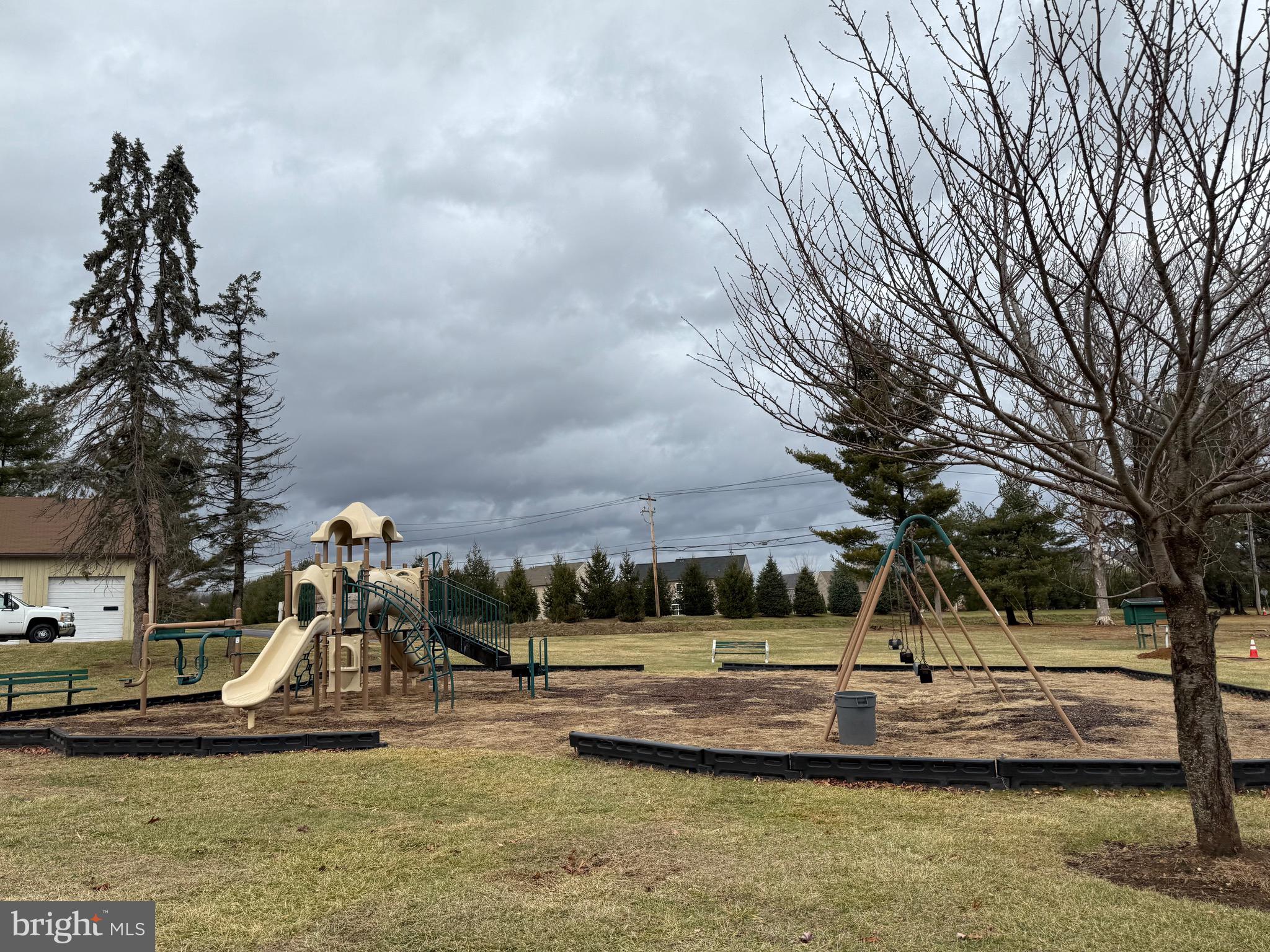 GREEN ACRES - Residential