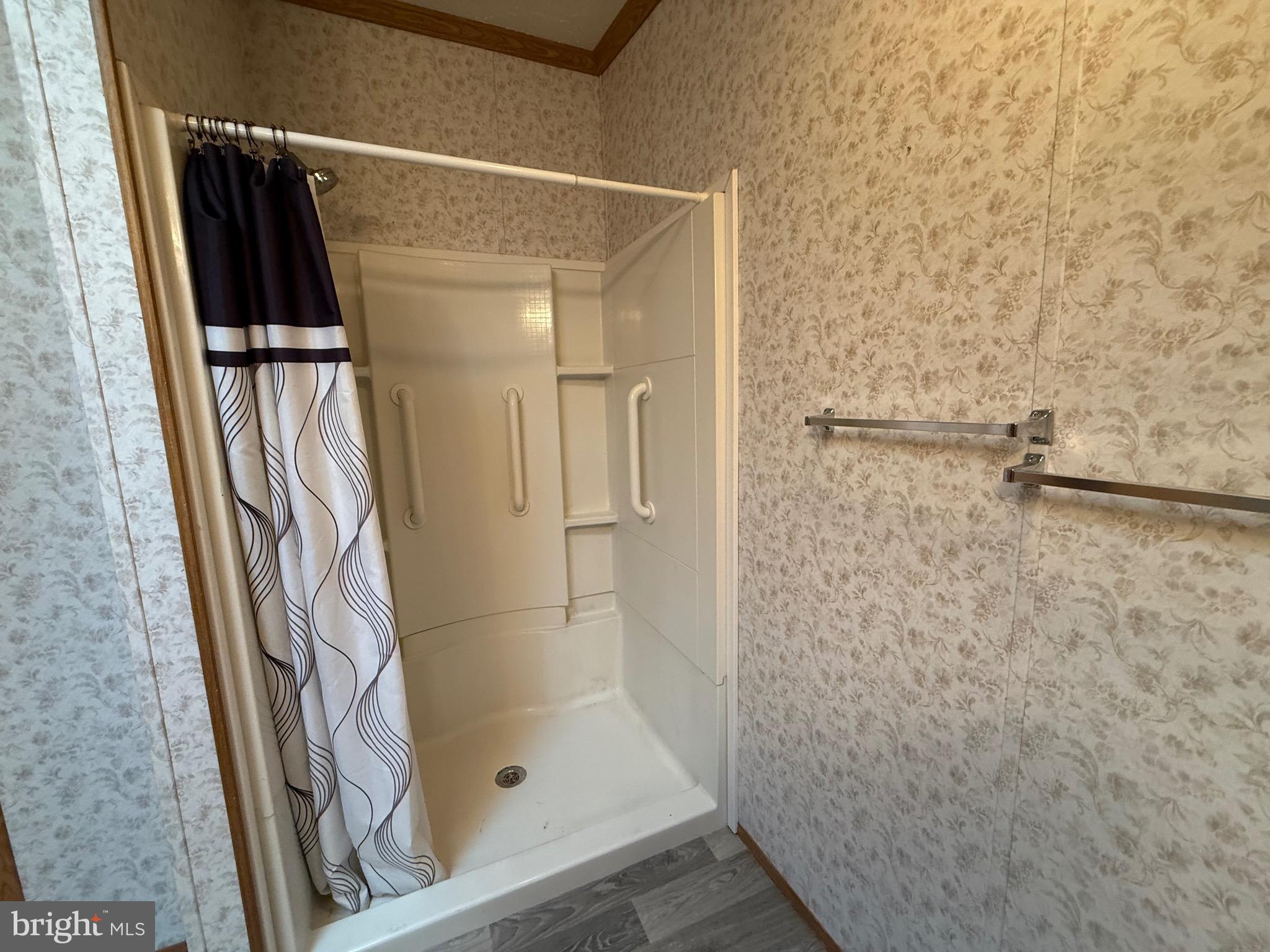 GREEN ACRES - Residential