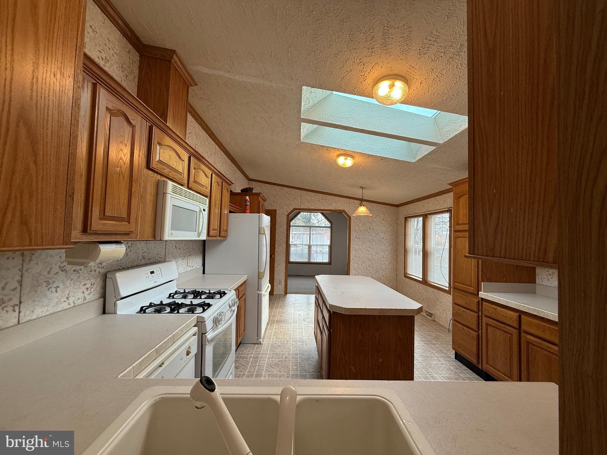 GREEN ACRES - Residential