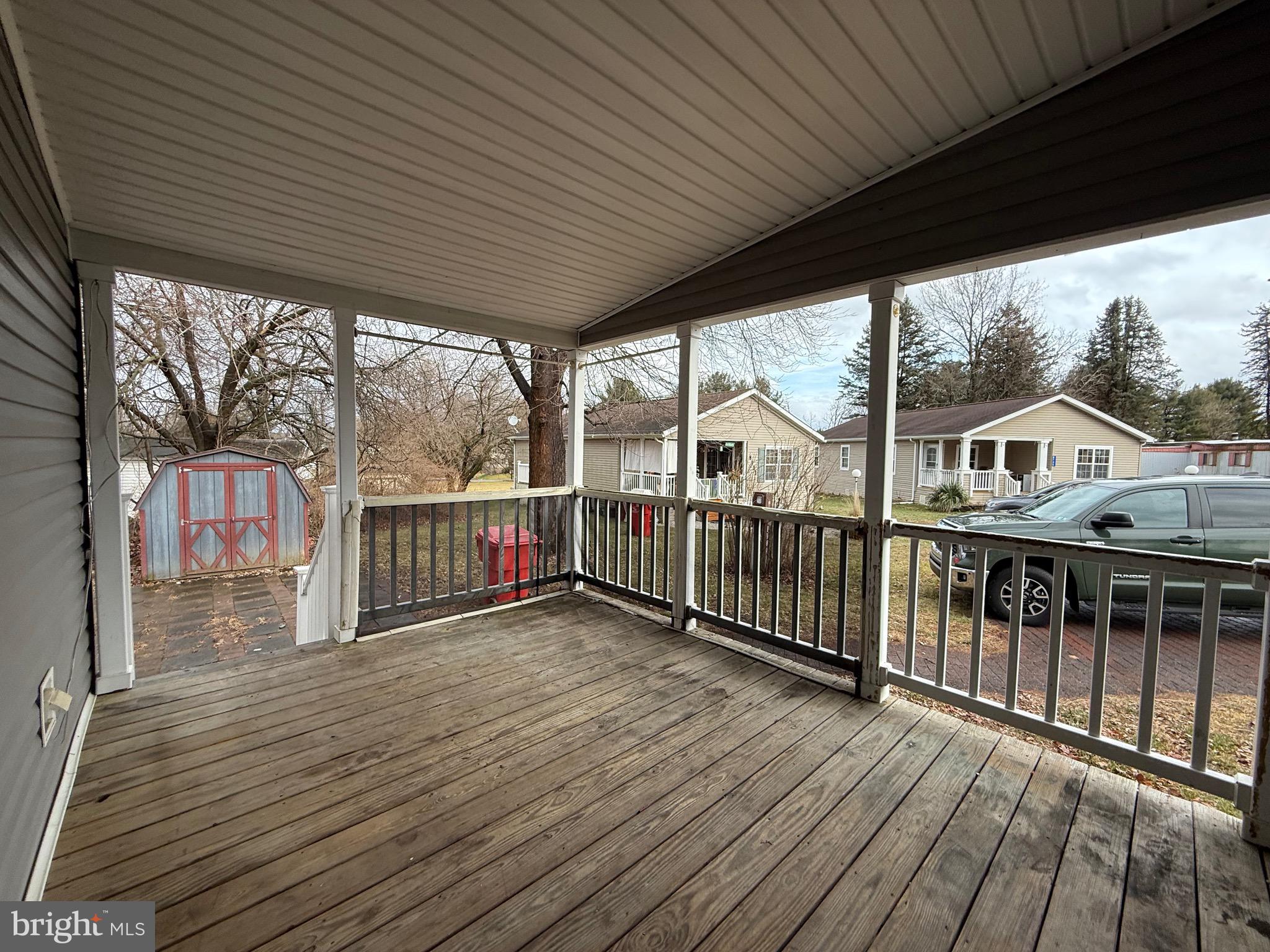 GREEN ACRES - Residential