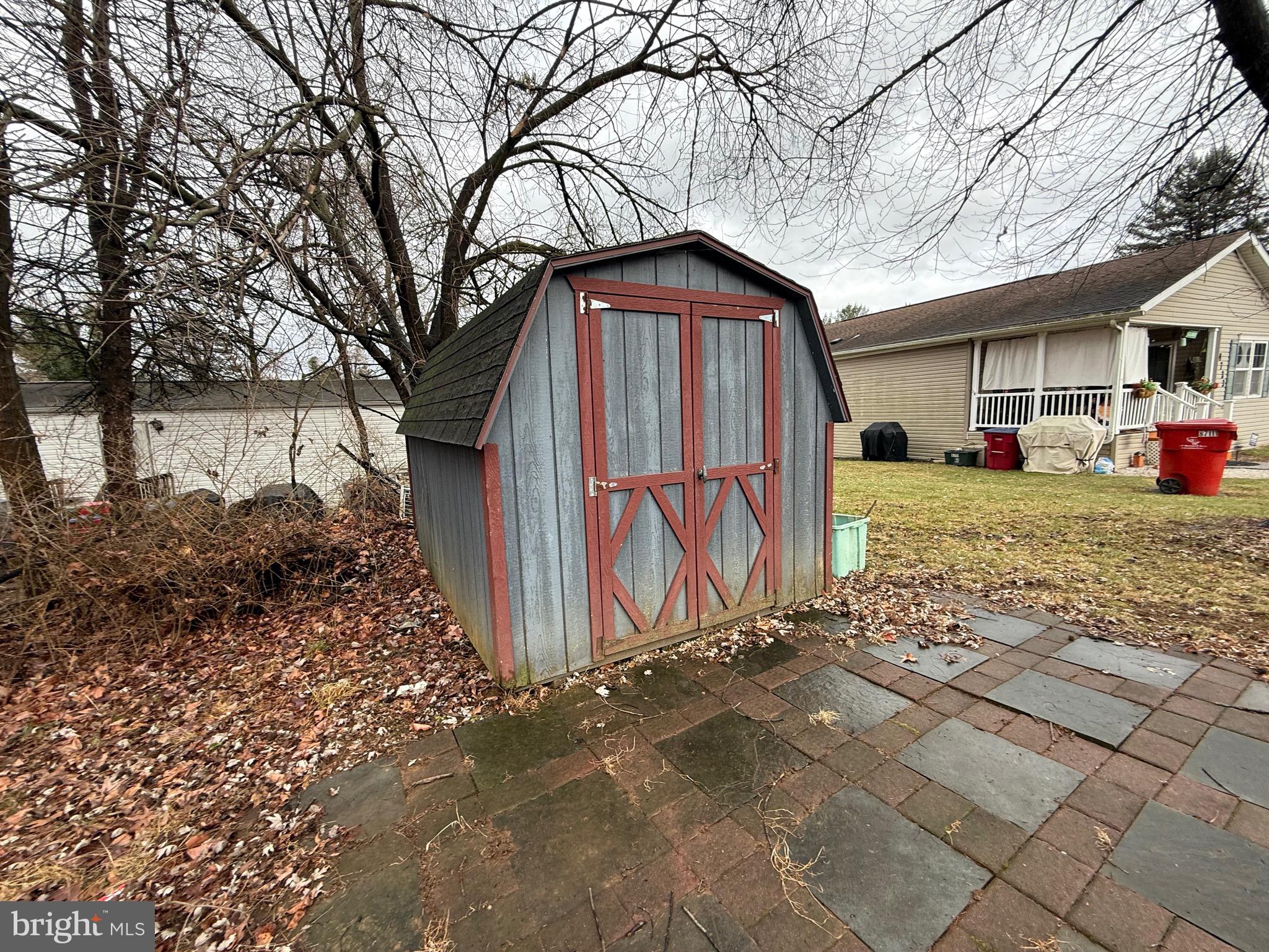 GREEN ACRES - Residential