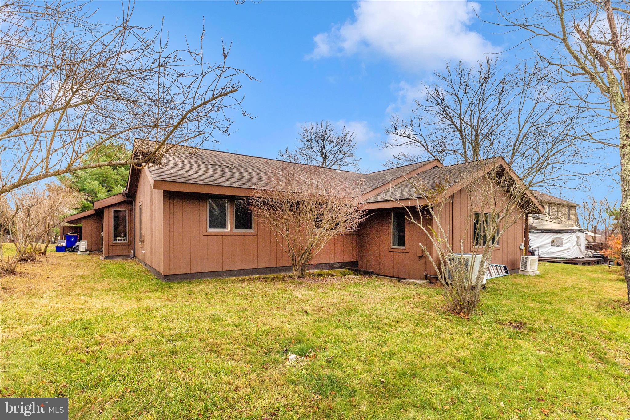 THE MEADOWS - Residential