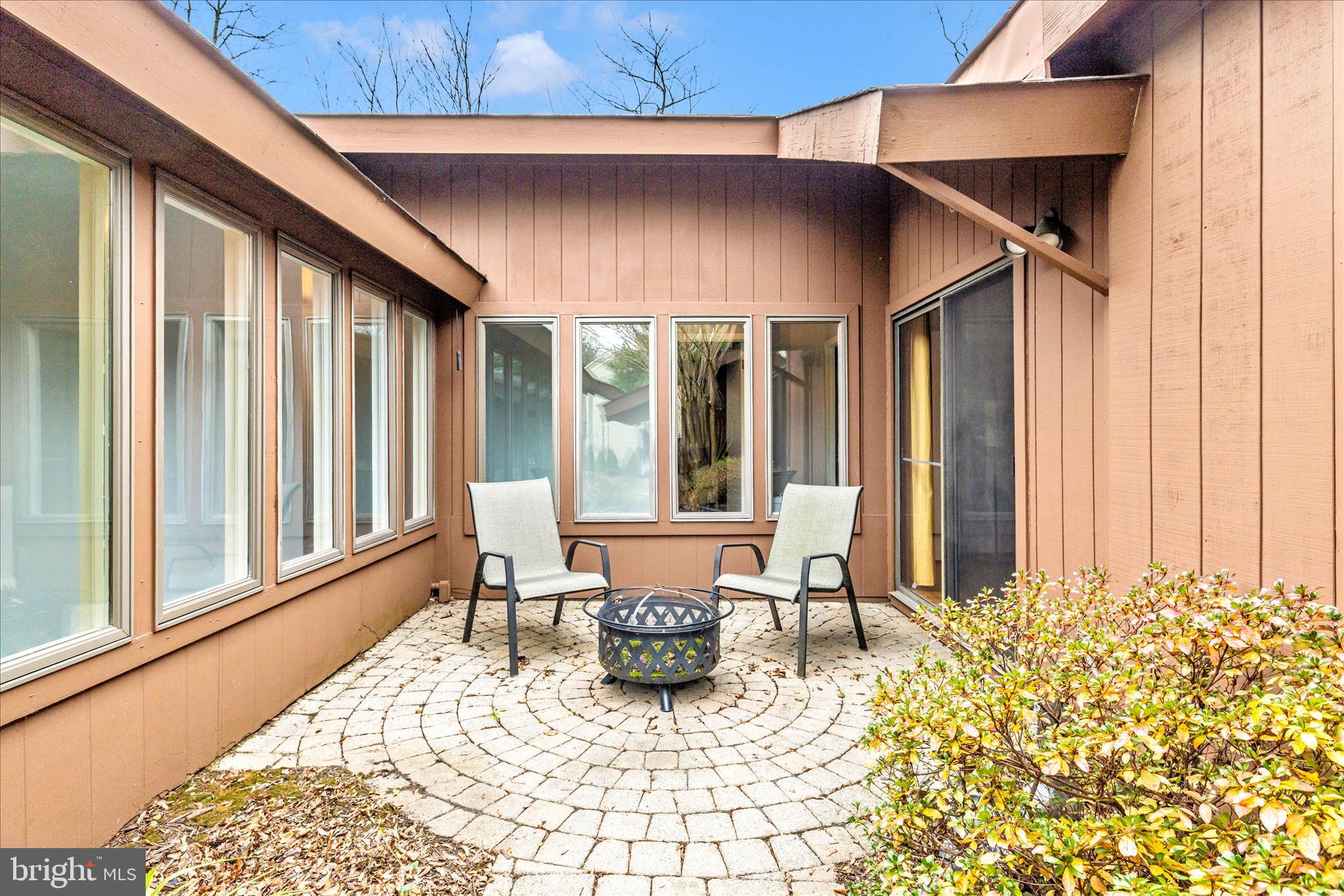 THE MEADOWS - Residential