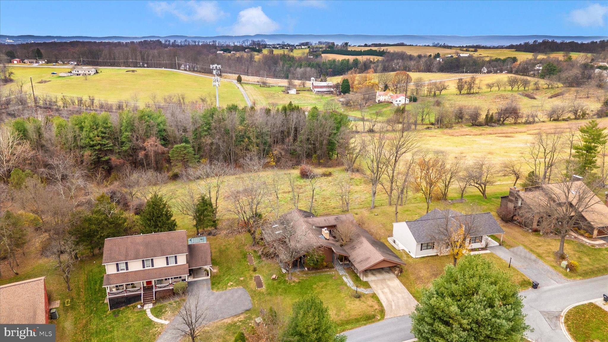 THE MEADOWS - Residential