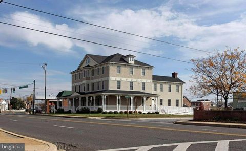 Photo of 303 Charles Street, LA PLATA, MD 20646 (MLS # MDCH2049964)