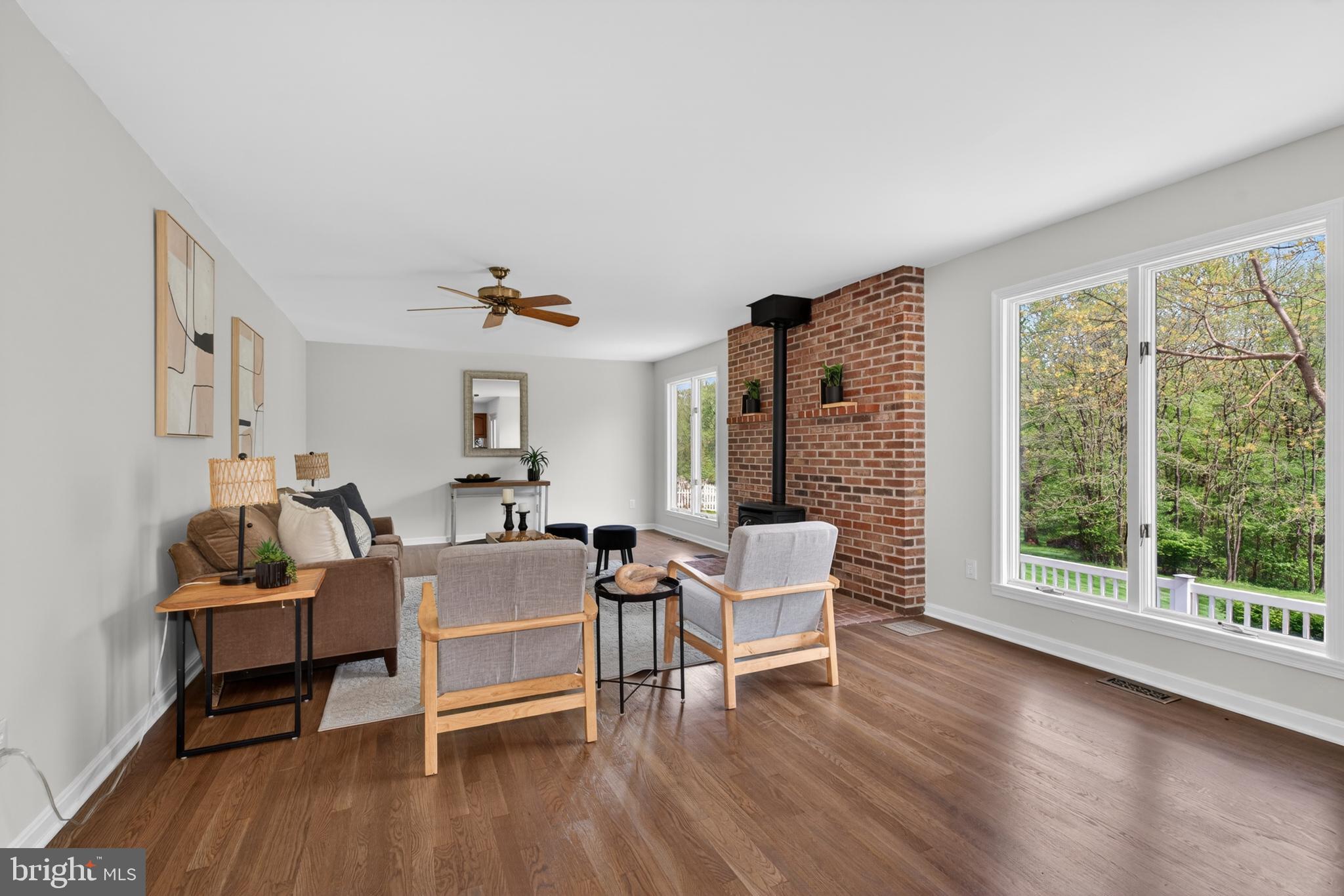 KINGSVILLE - Residential