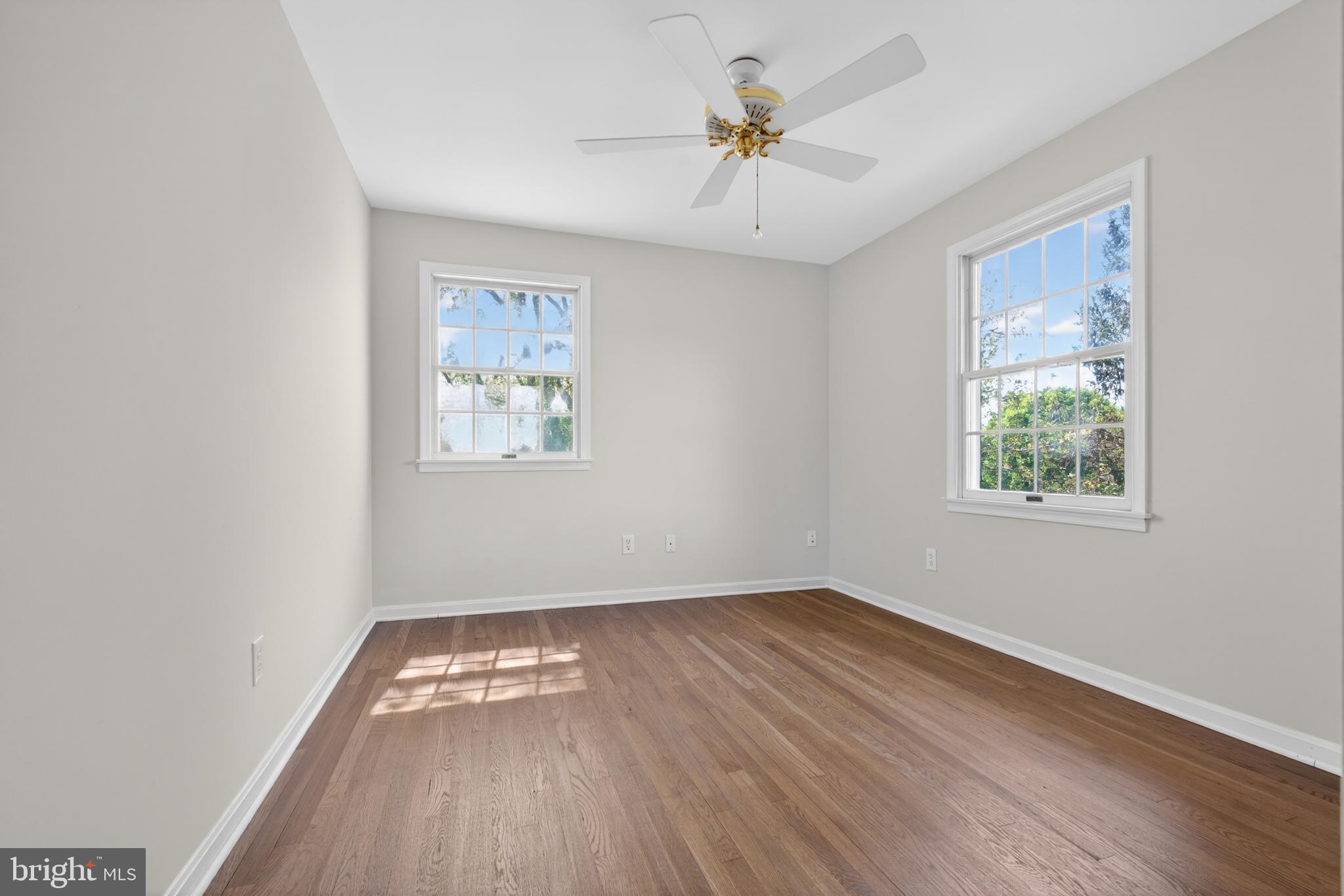 KINGSVILLE - Residential