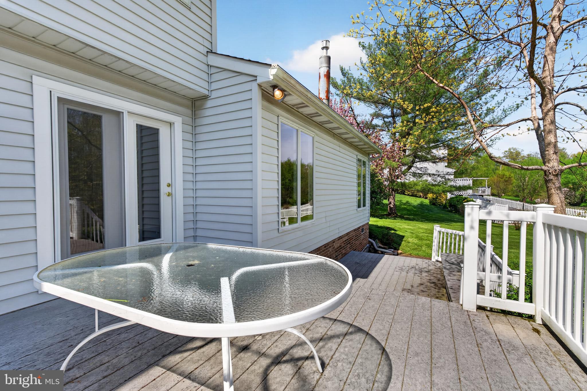 KINGSVILLE - Residential