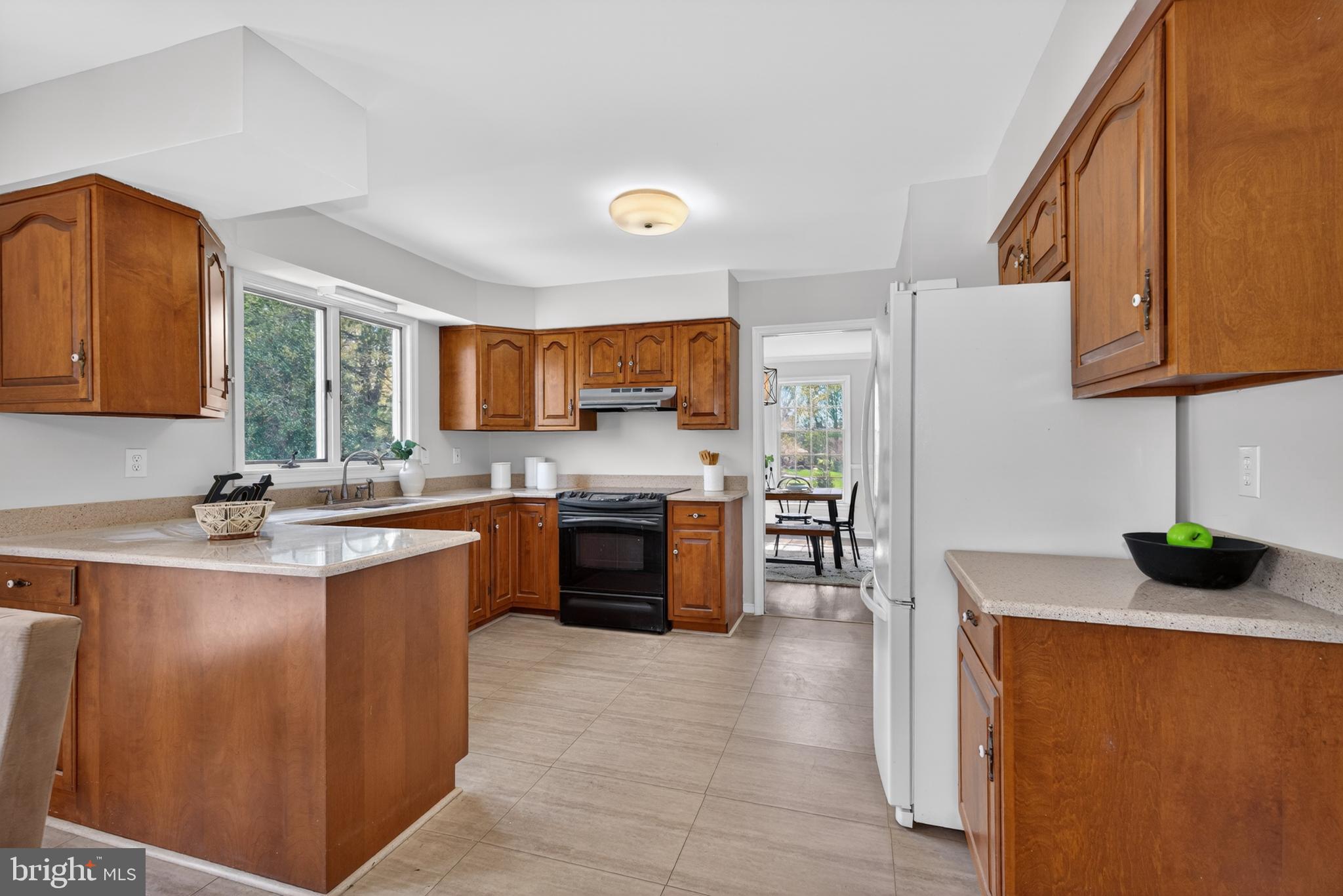 KINGSVILLE - Residential