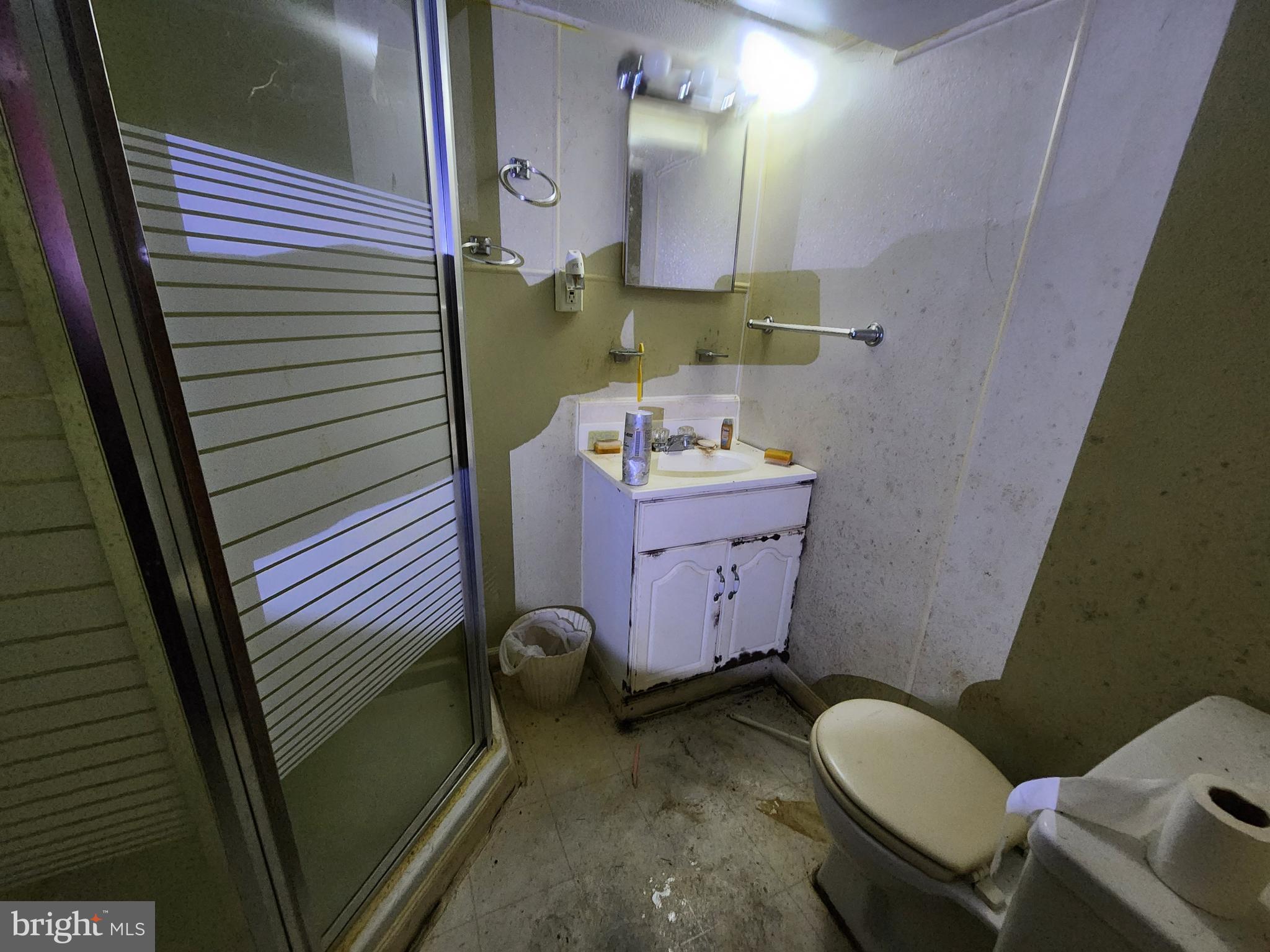 WINCHESTER - Residential