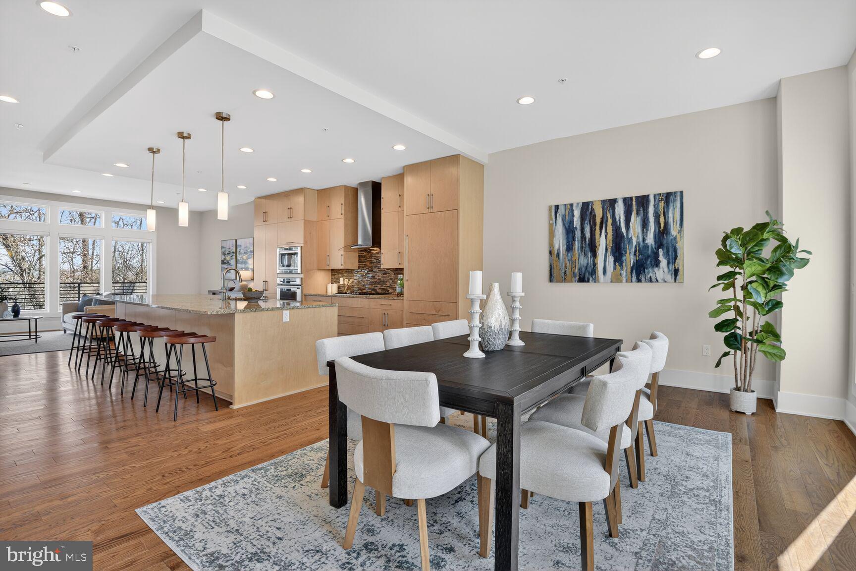 GROSVENOR HEIGHTS - Residential