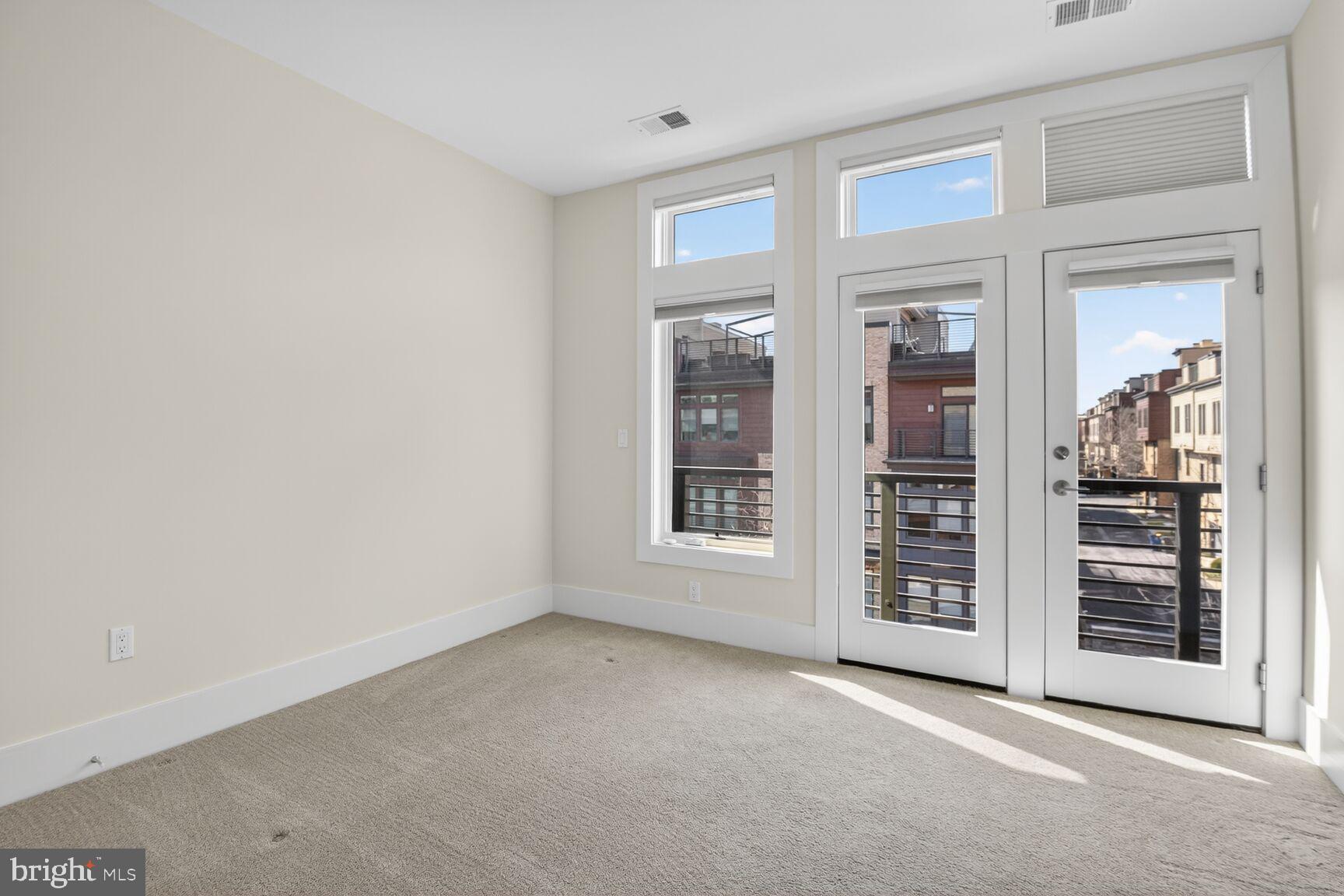 GROSVENOR HEIGHTS - Residential