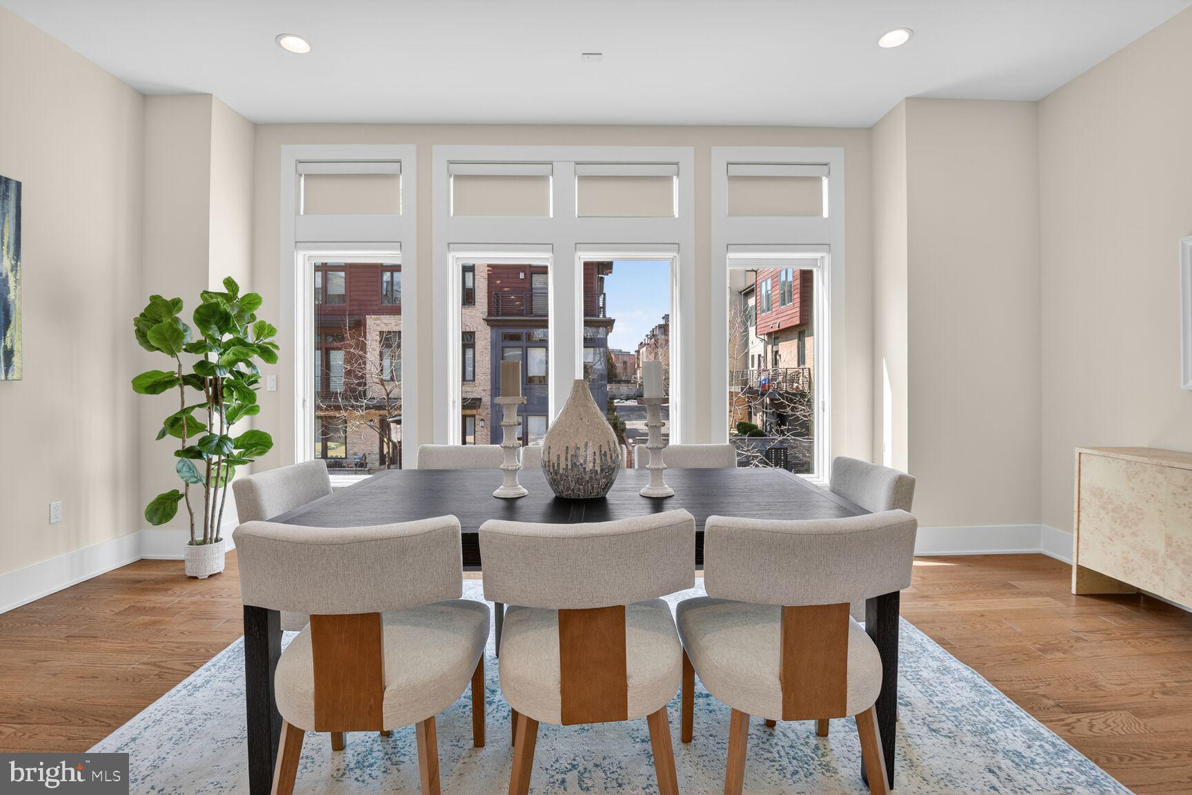 GROSVENOR HEIGHTS - Residential