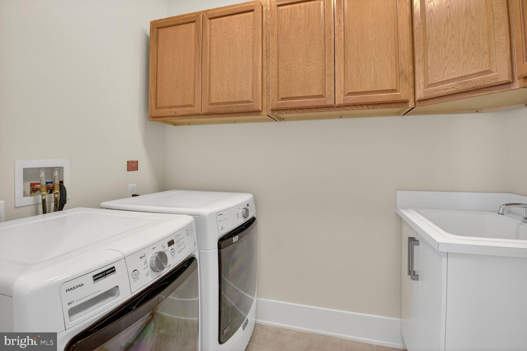 GROSVENOR HEIGHTS - Residential