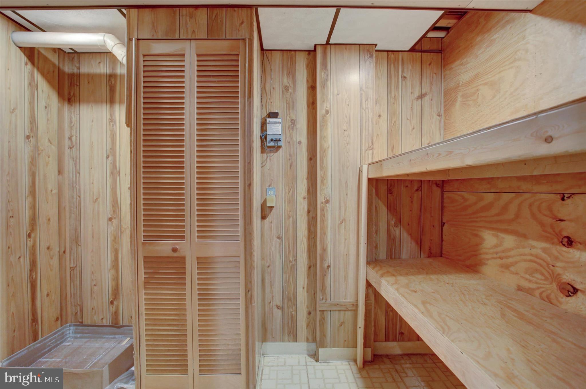 WOODCREST - Residential