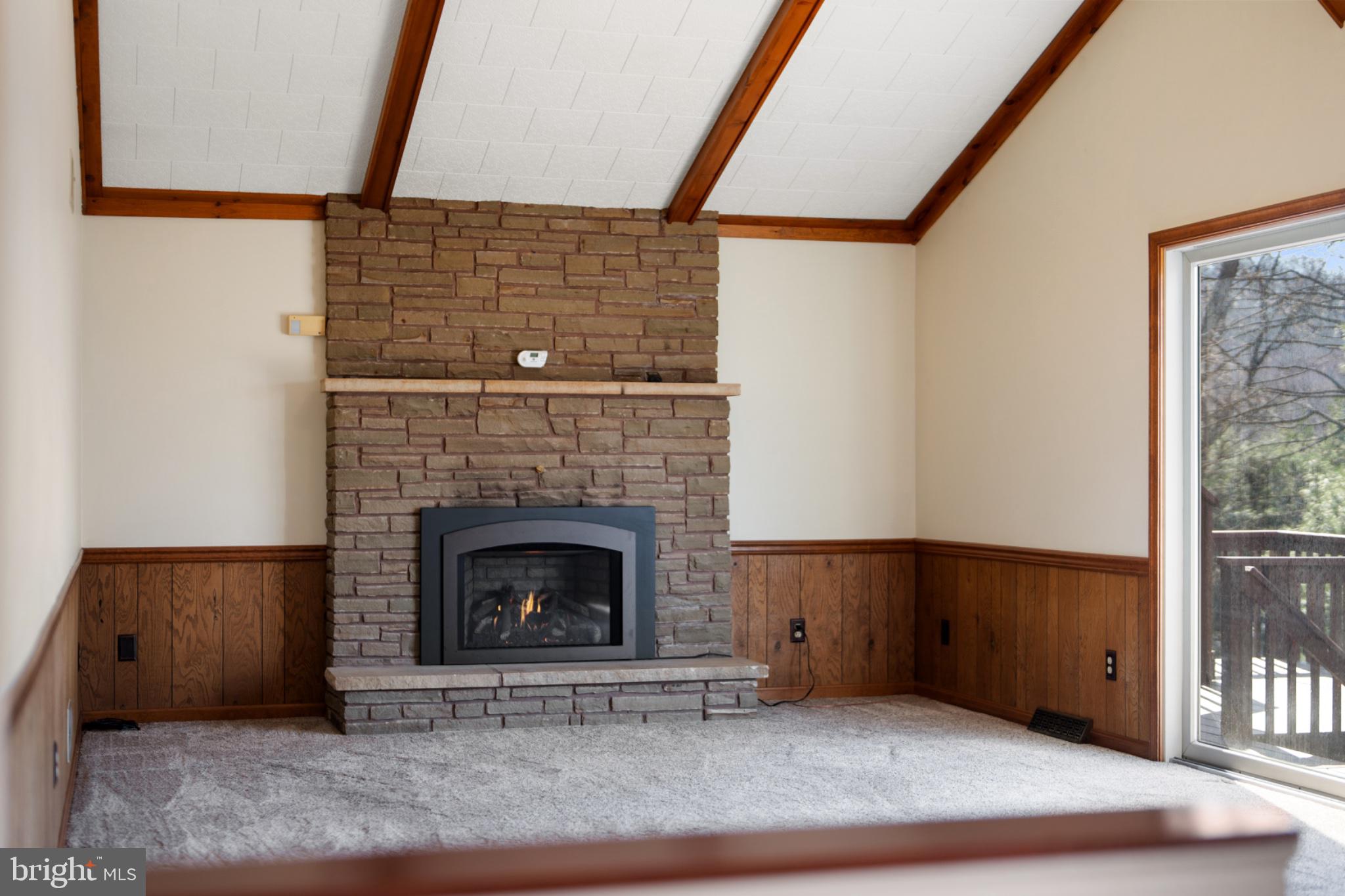 WOODCREST - Residential