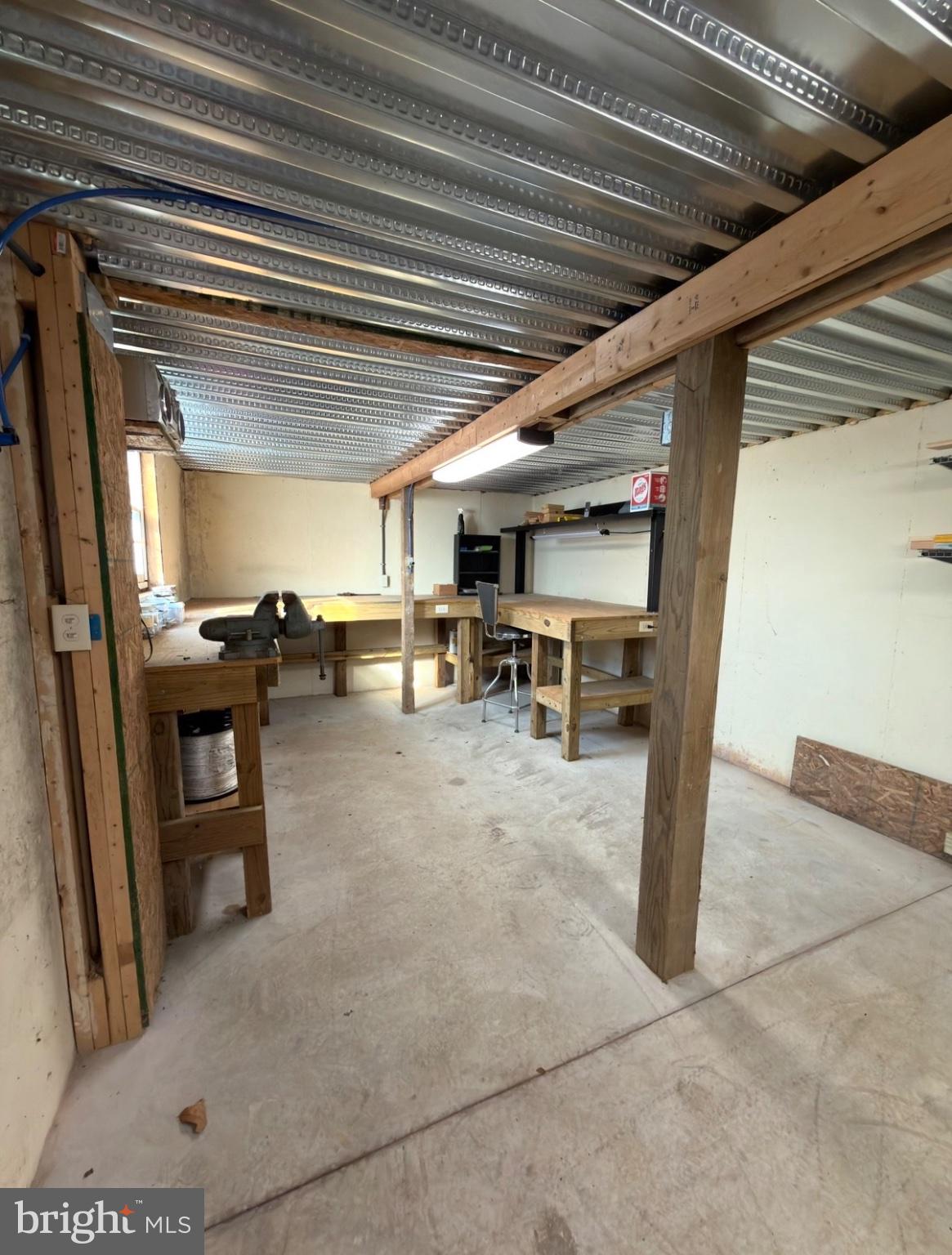 WOODCREST - Residential